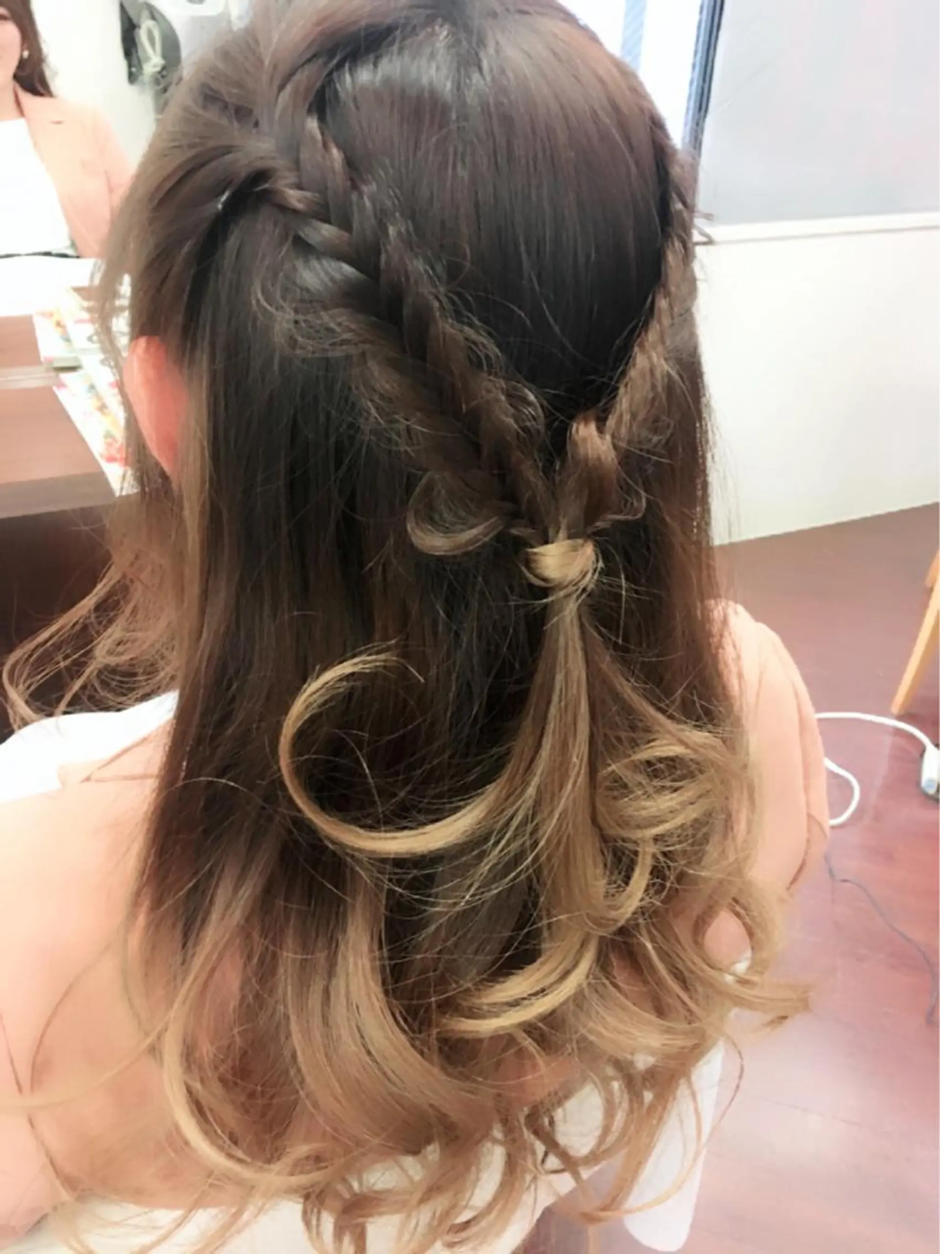 ヘアアレンジ ブリーチ毛縮毛矯正 👑山口のヘアスタイル