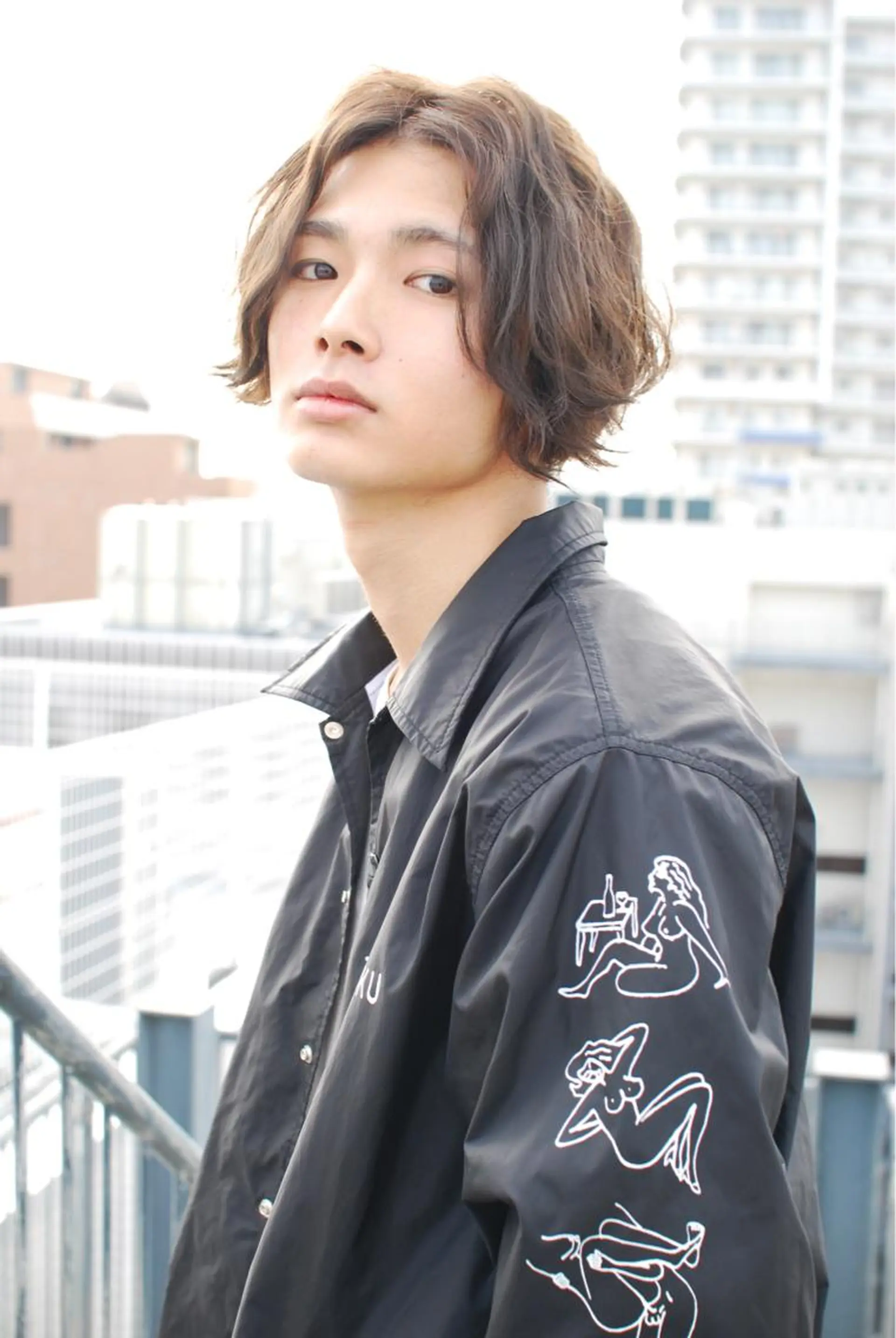 ミディアム カラー パーマ メンズ カット パーマ トリートメント 松尾謙佑【ハイライト LEDエクステ】のヘアスタイル