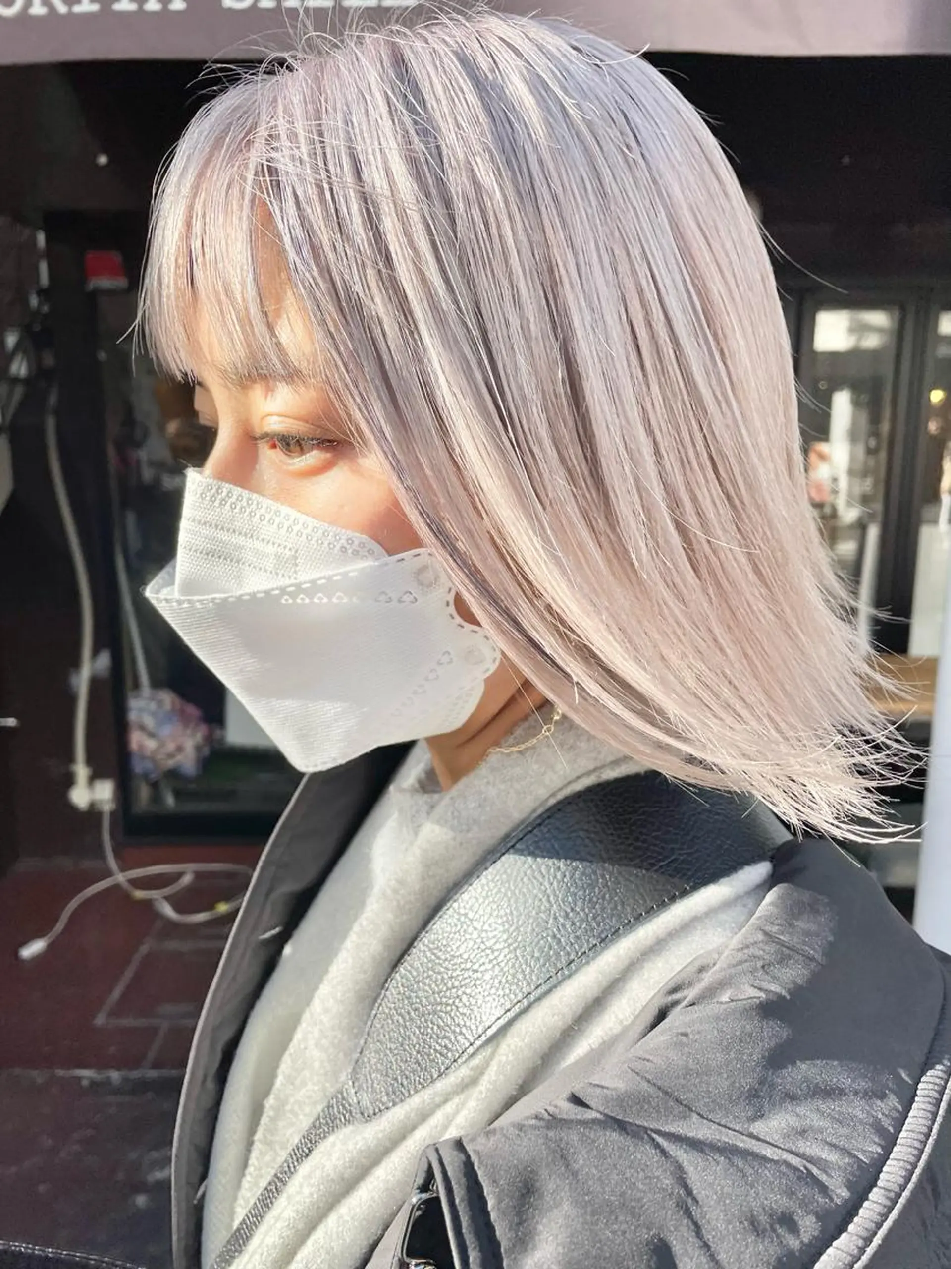 ミディアム カラー ベージュカラー ホワイトベージュ ヘアカラー トリートメント ブリーチ専門美容師 谷合純一のヘアスタイル