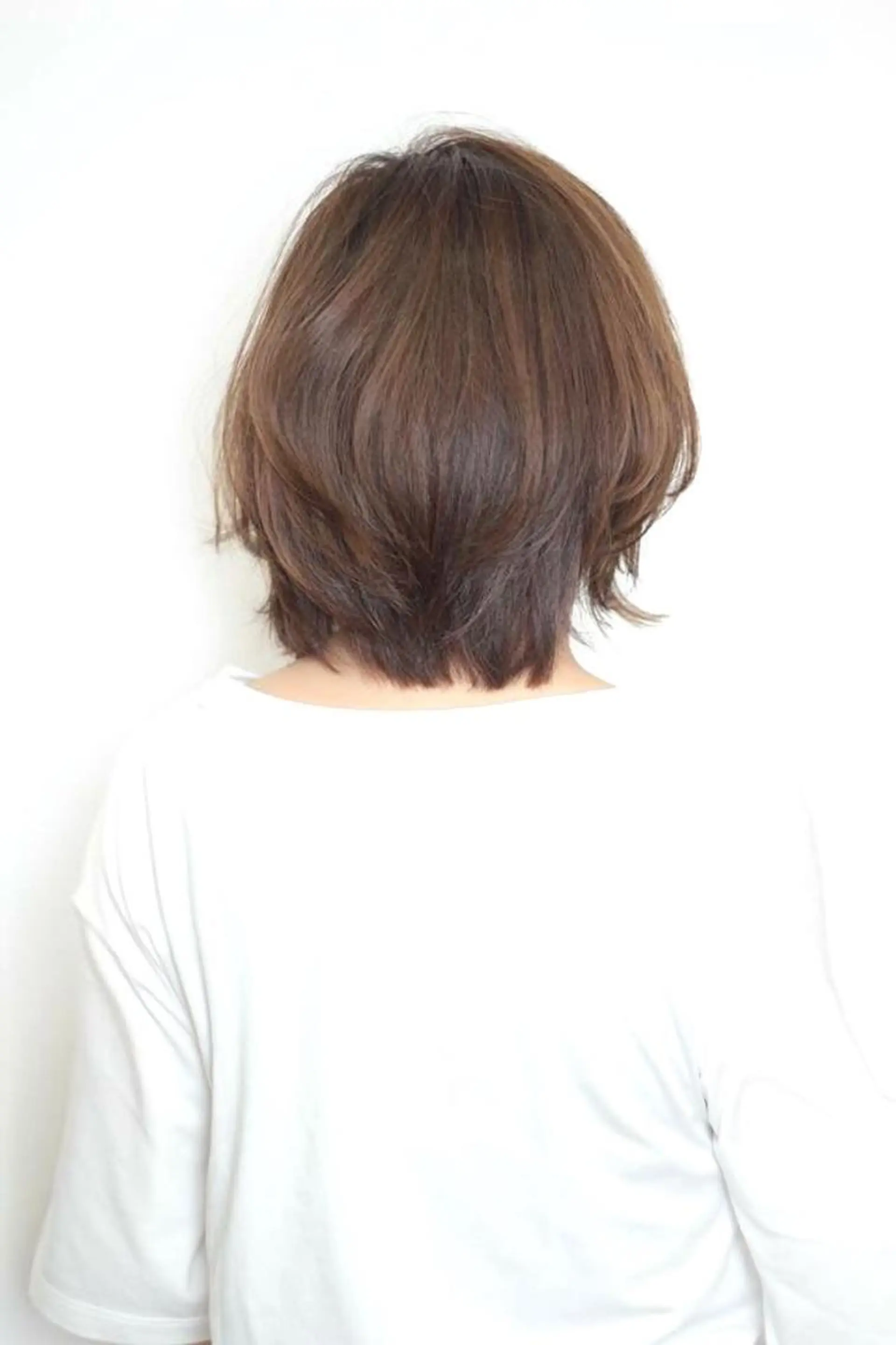 ショート ショートボブ ボブ ショートヘア 外ハネヘア ヘアカラー トリートメント 青木 大輔のヘアスタイル