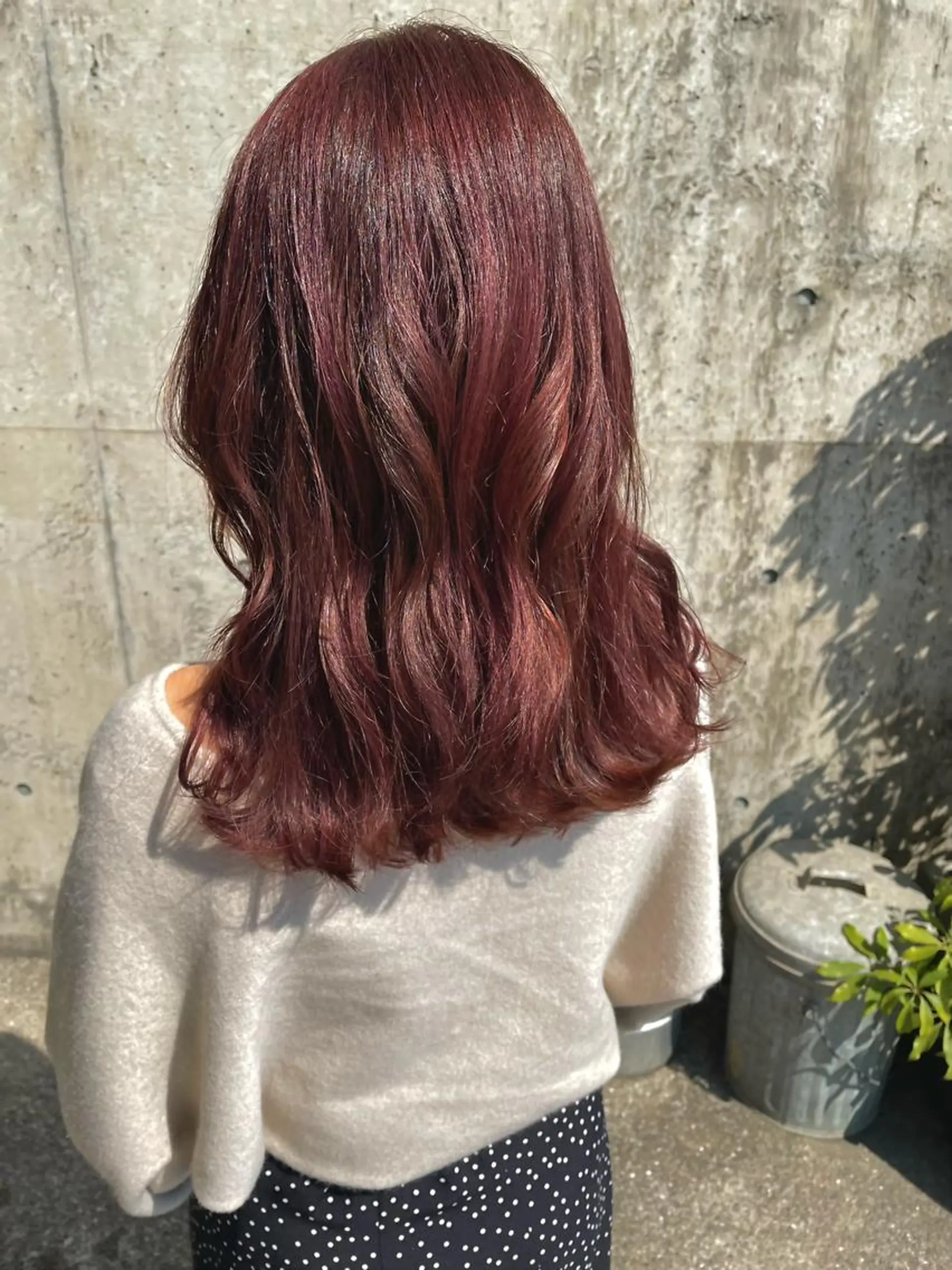 ミディアム カラー ピンクカラー 日高 香織のヘアスタイル