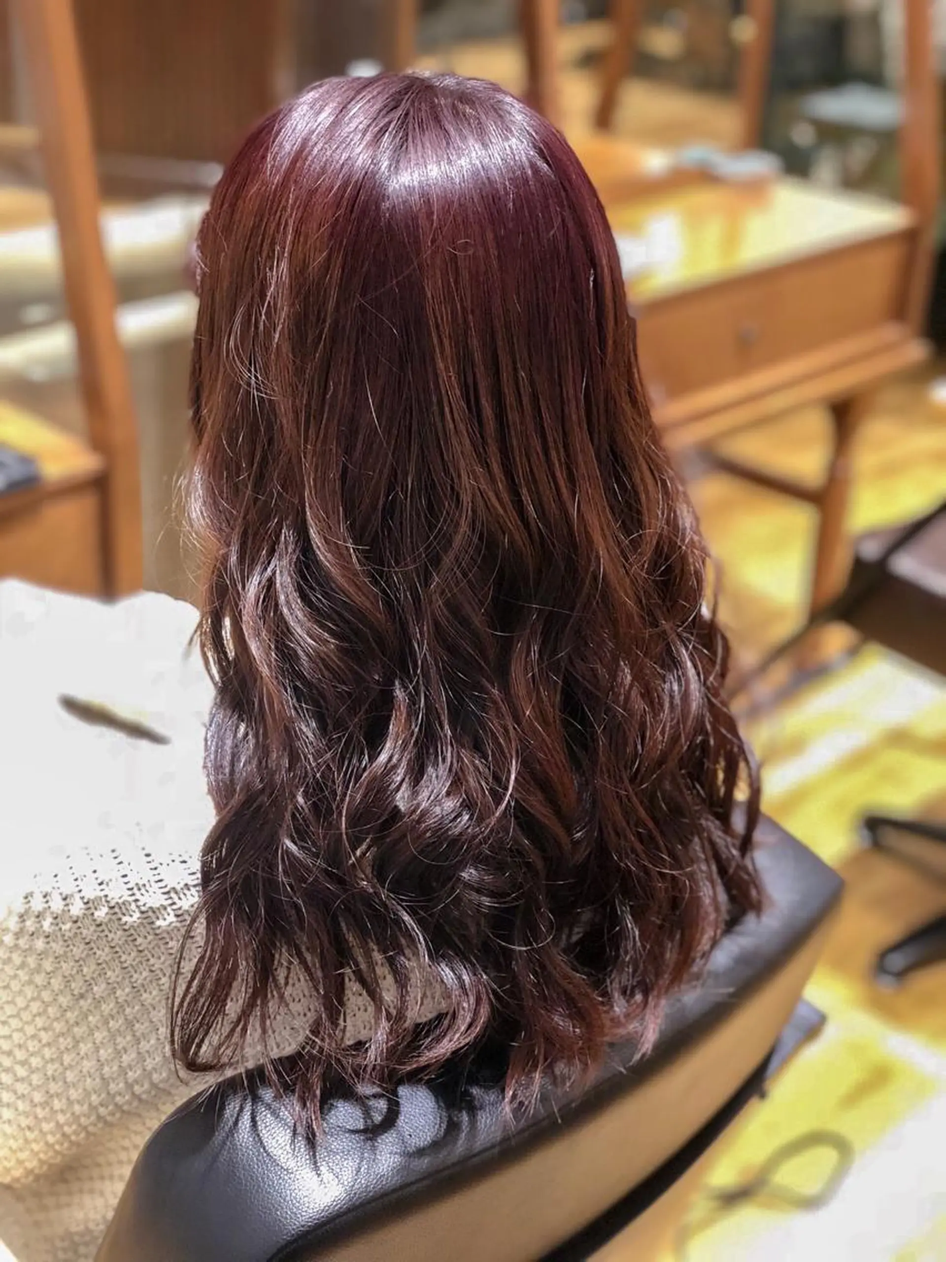 ロング カラー バイオレットカラー あらい なつみのヘアスタイル