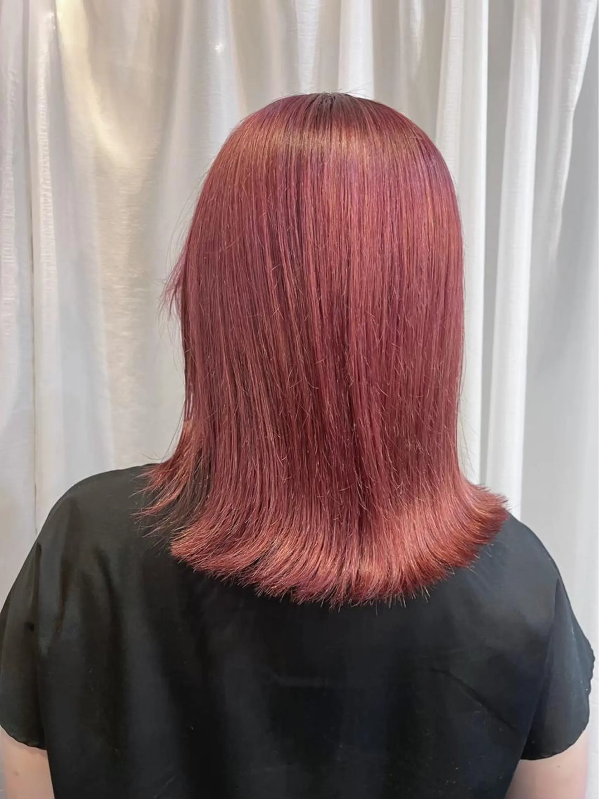 ミディアム カラー ピンクカラー 顔周りカット 🎀サヤカ🎀のヘアスタイル