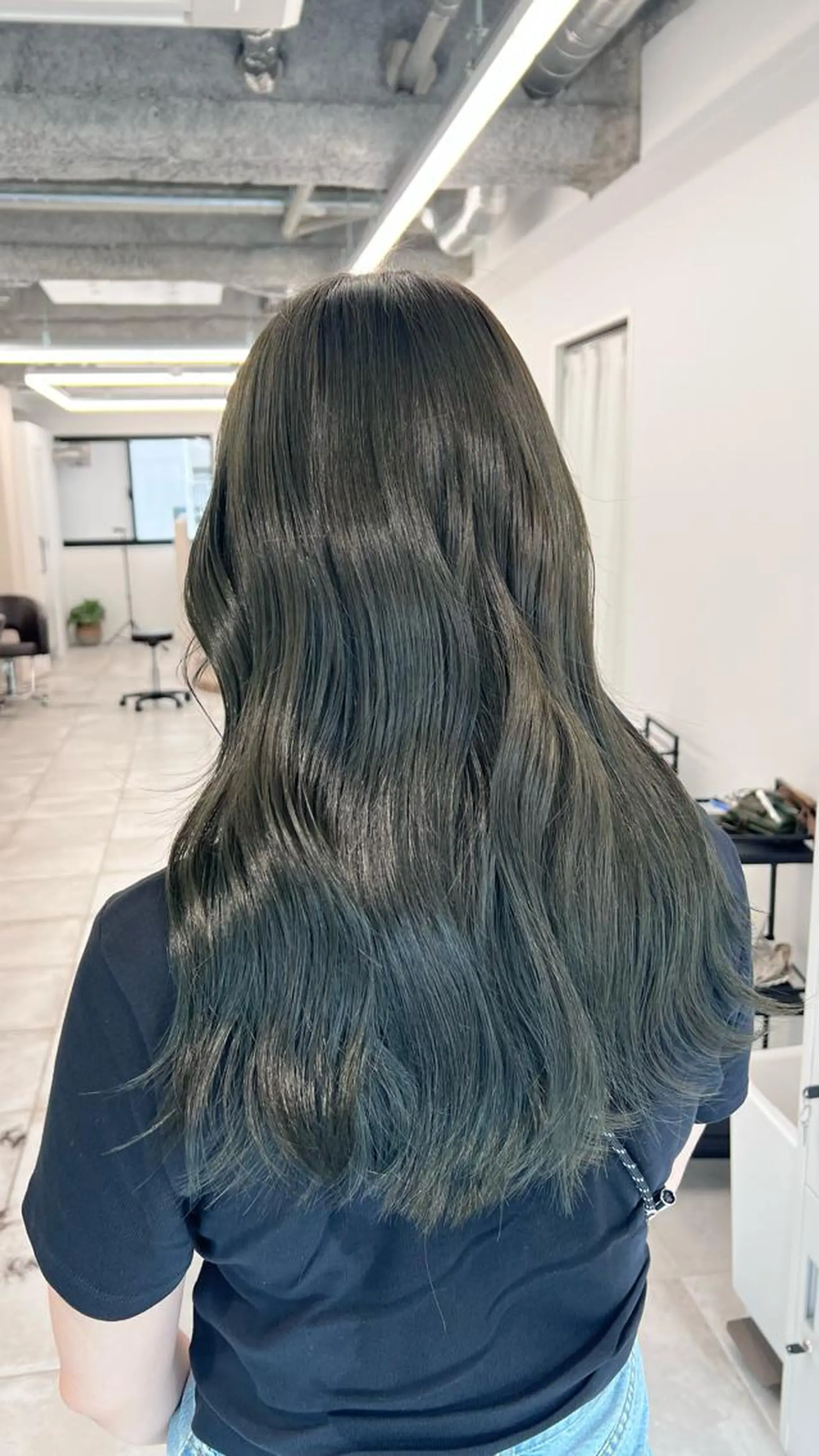 ロング カラー カット ヘアカラー トリートメント 赤みゼロ/透明感 カラー🌿KANTAのヘアスタイル