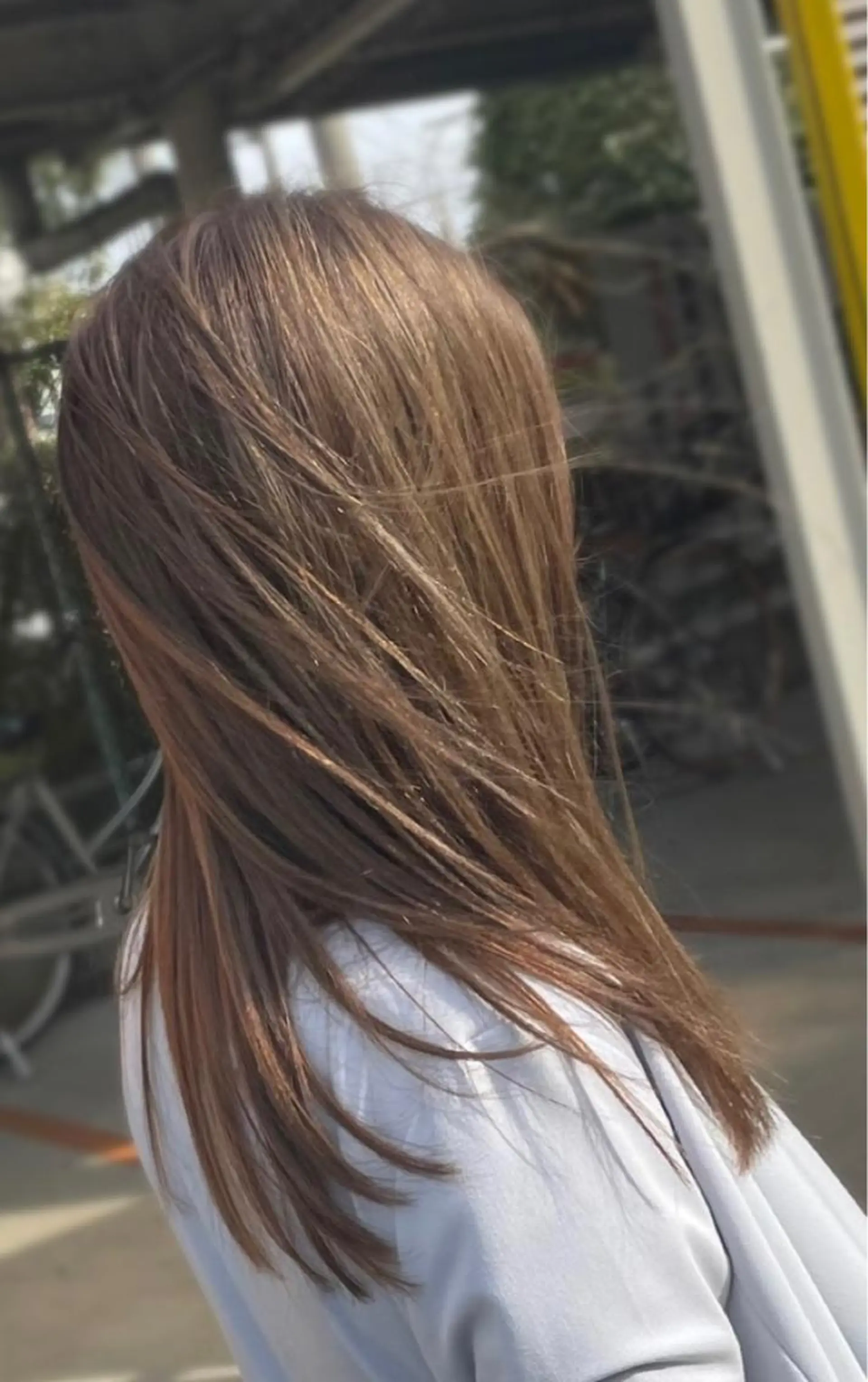 ロング カラー 透明感カラー ハイライトカラー ハイライト ヘアカラー 透け感カラー✂️ yuuのヘアスタイル