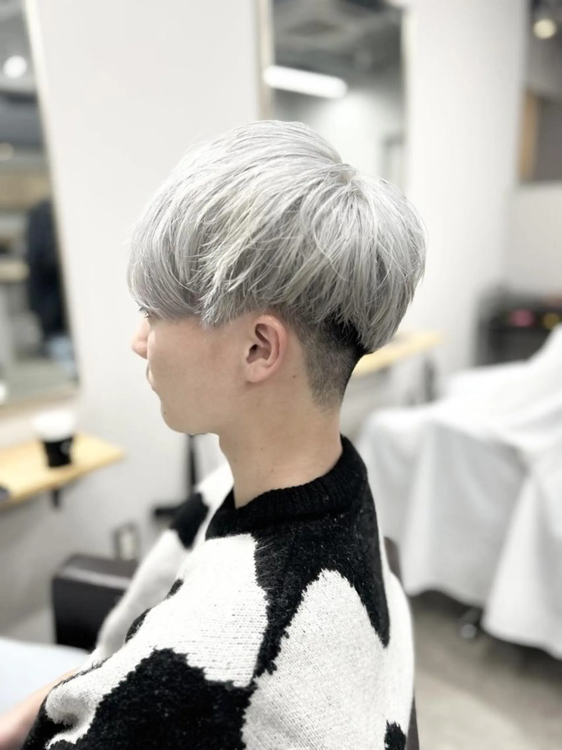 メンズ カラー ミディアム メンズブリーチ ブリーチ ダブルカラー カット ヘアカラー ✨【公式】 juhl.横浜✨のヘアスタイル