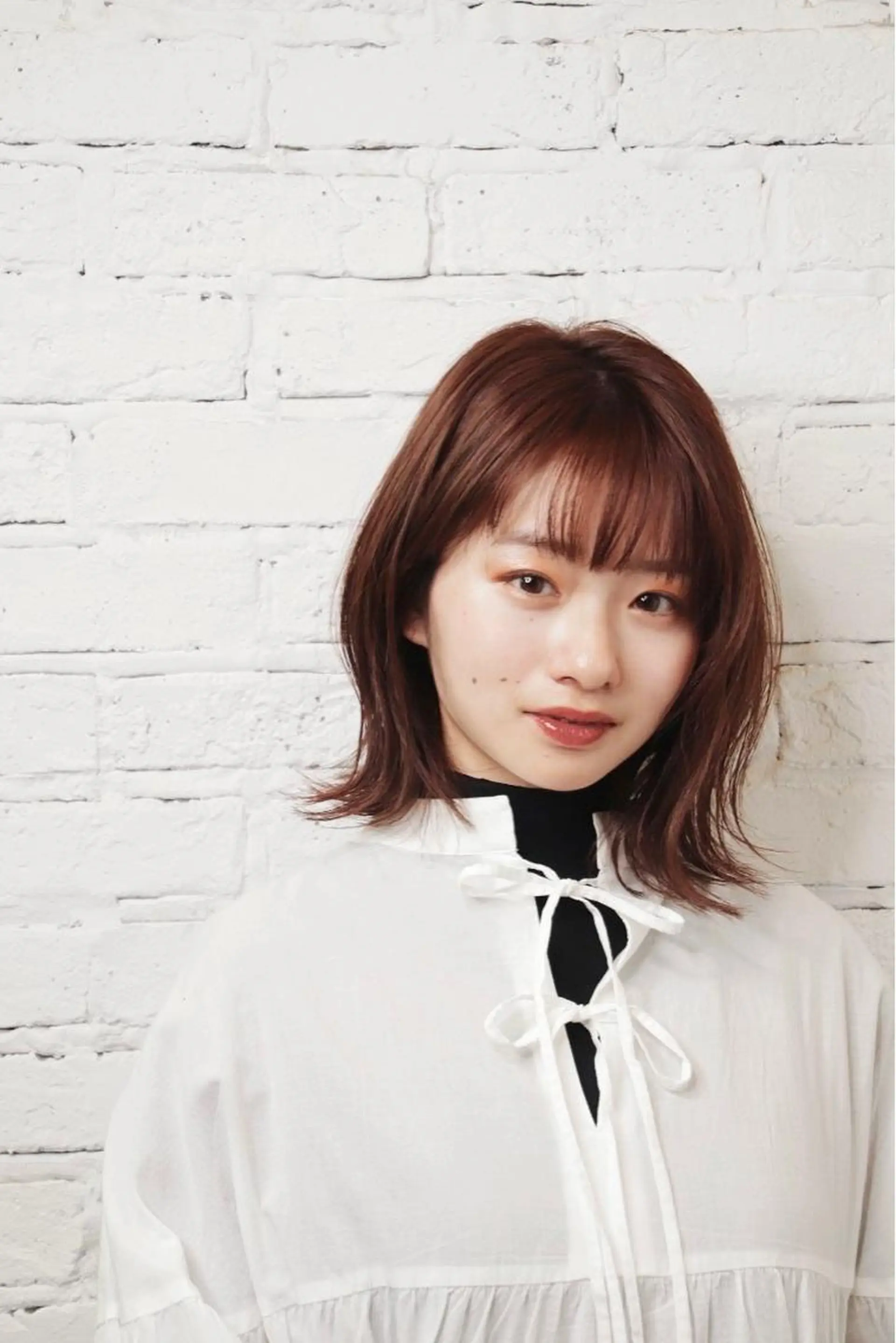 ミディアム 飯塚 七海のヘアスタイル
