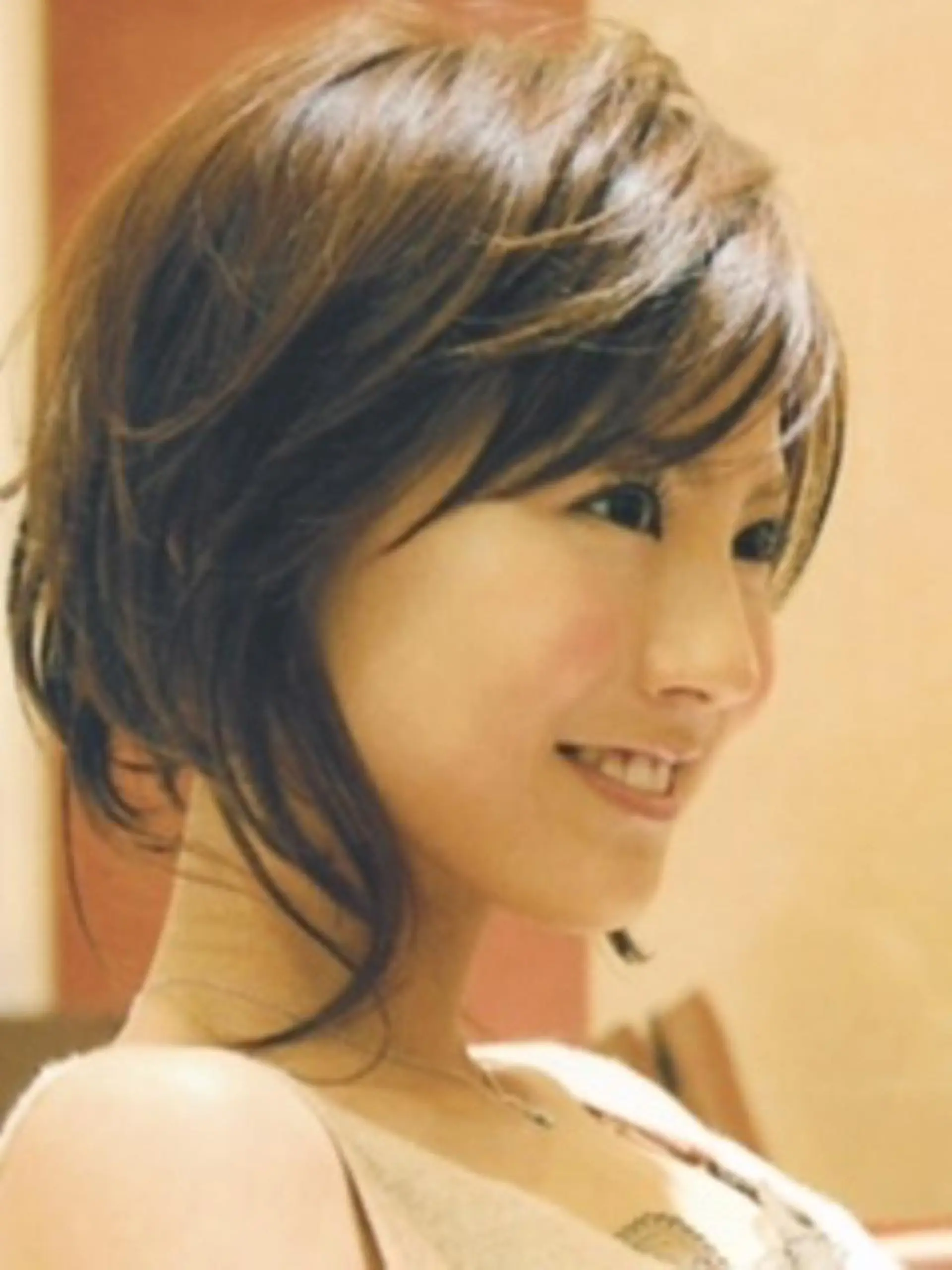 ミディアム 西山 恵太郎のヘアスタイル