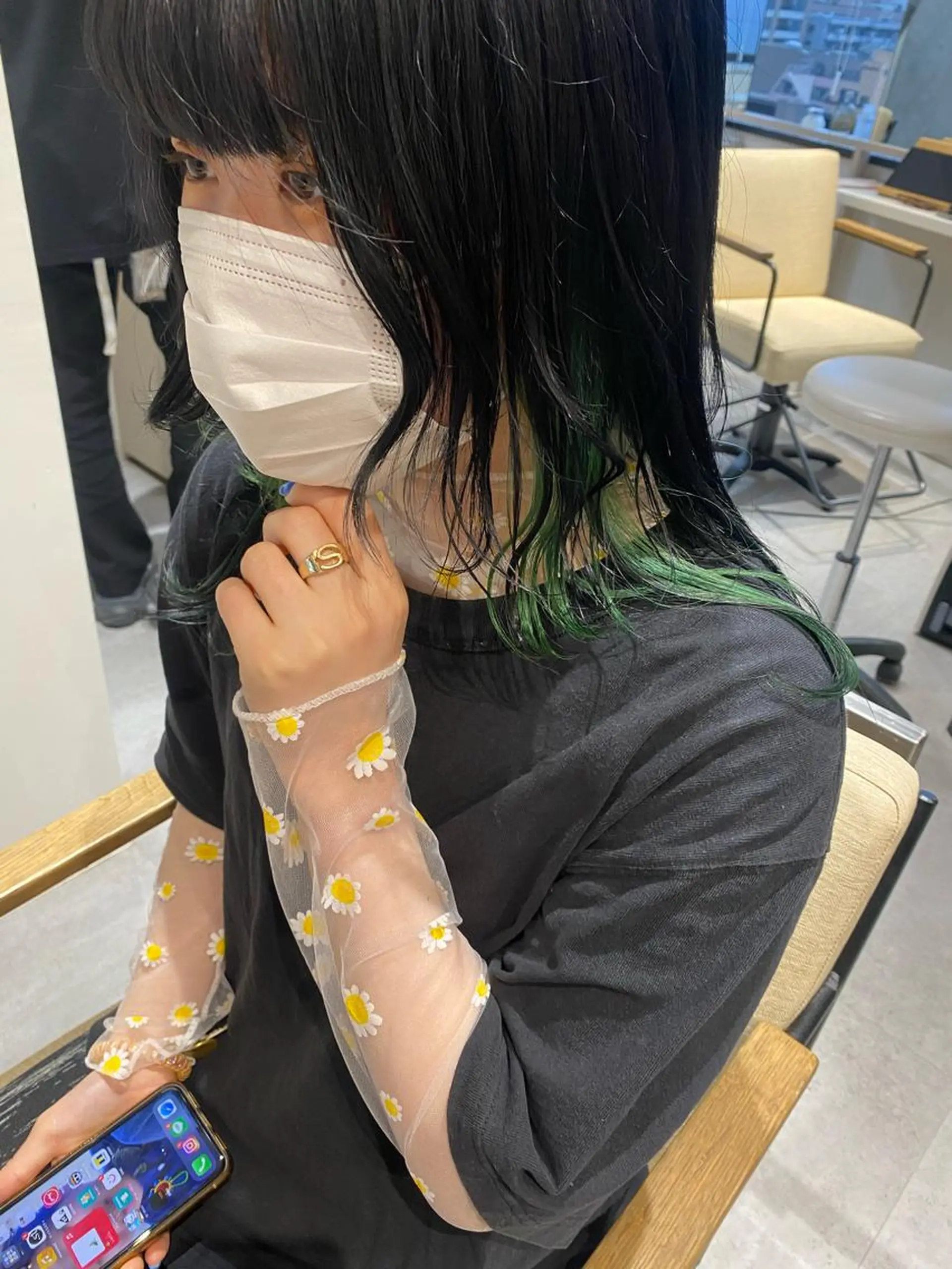 ミディアム デザイン🥇複雑履歴 ハイトーン特化のヘアスタイル