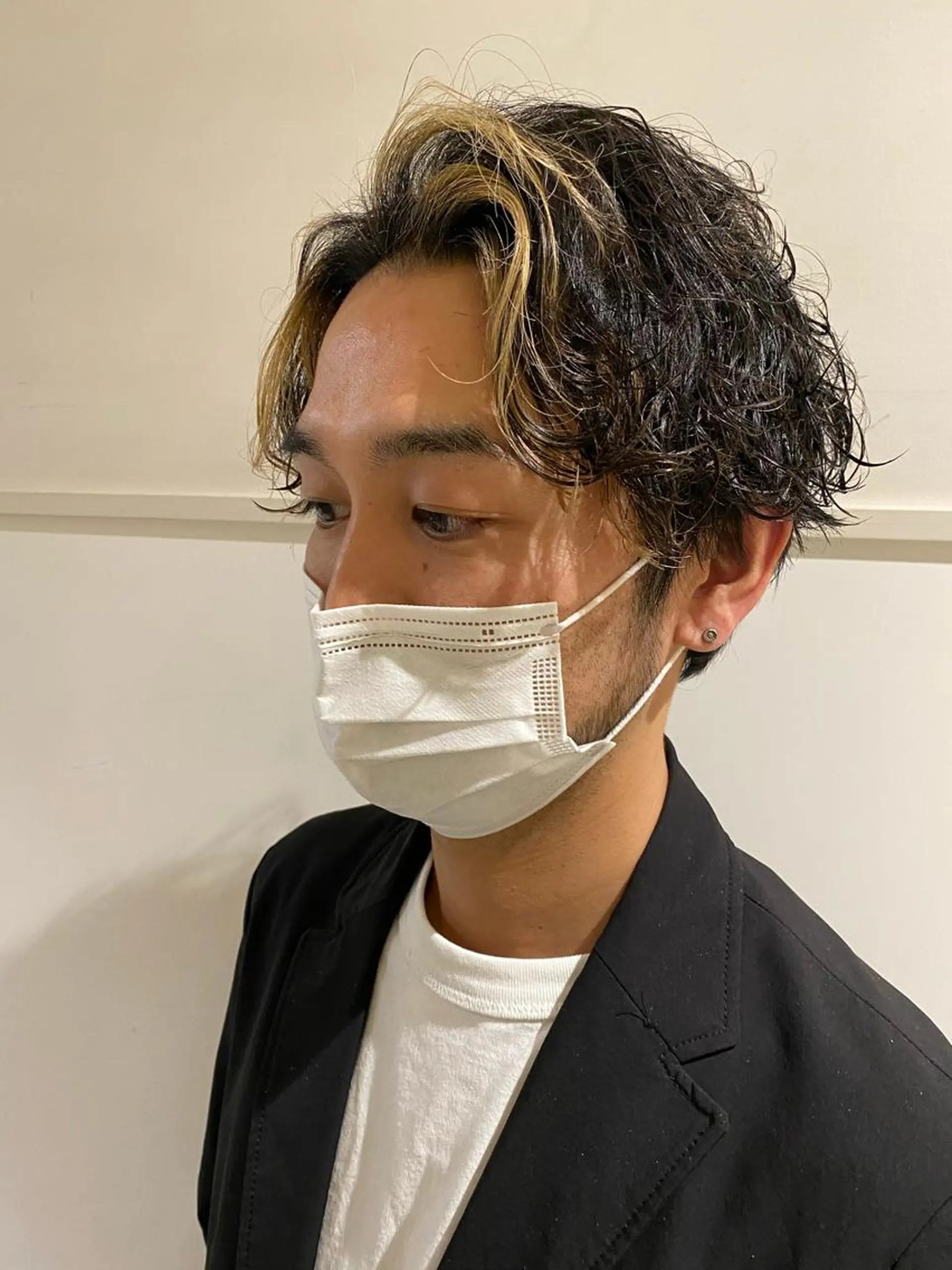 パーマ メンズ 似合う髪型が 分からない方へのヘアスタイル