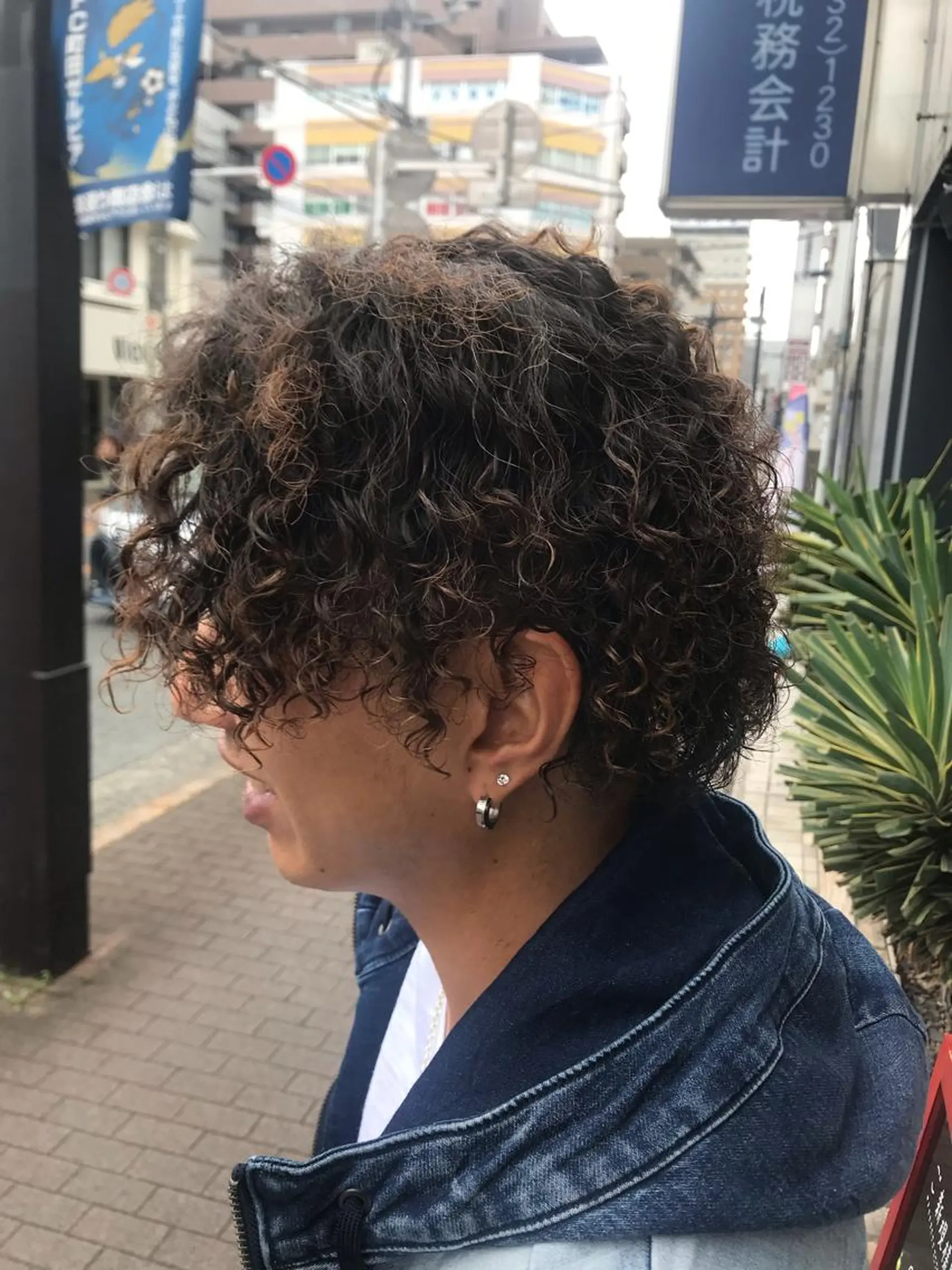 ミディアム パーマ メンズ 烏山 達也のヘアスタイル