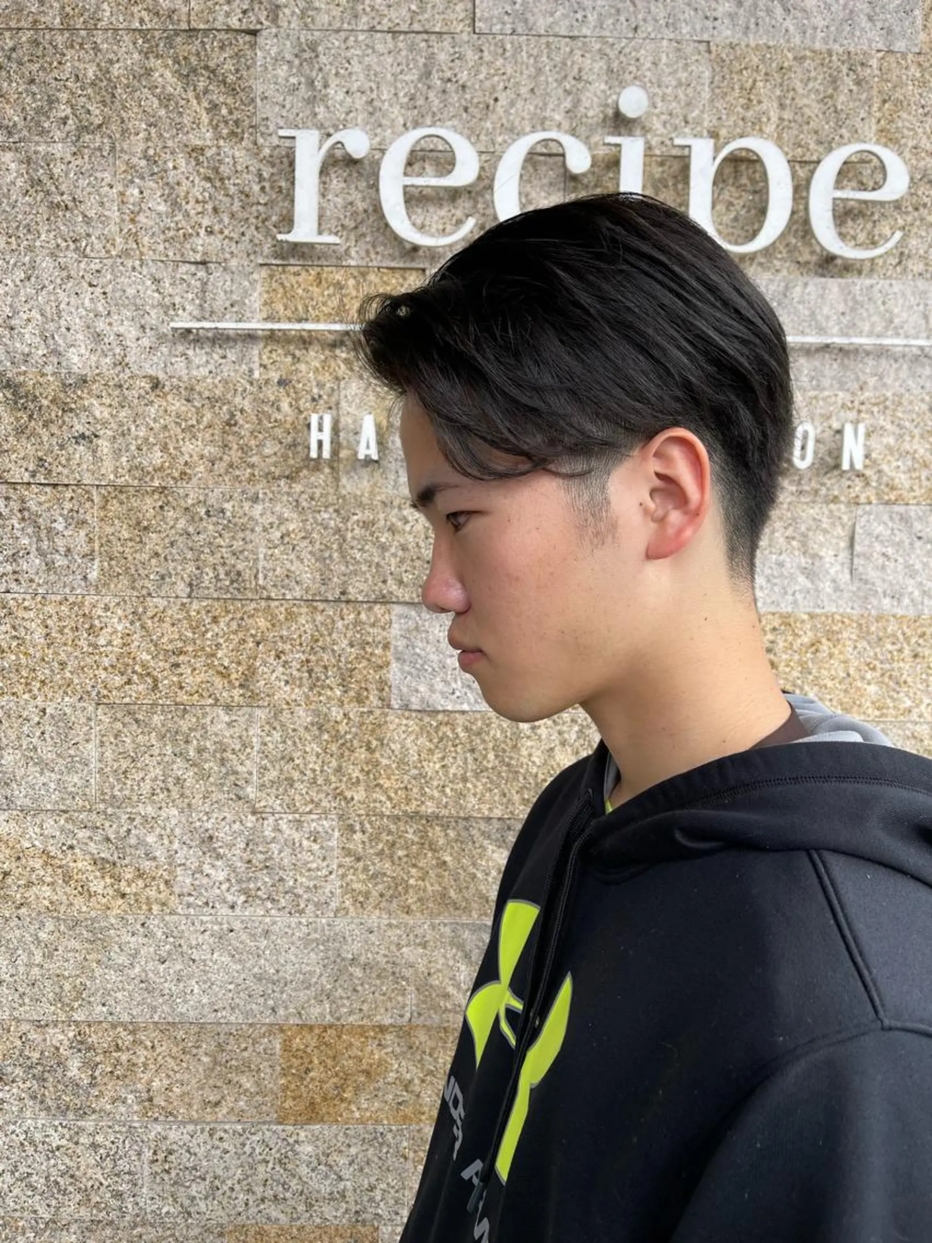 ショート カット 川田 仁のヘアスタイル