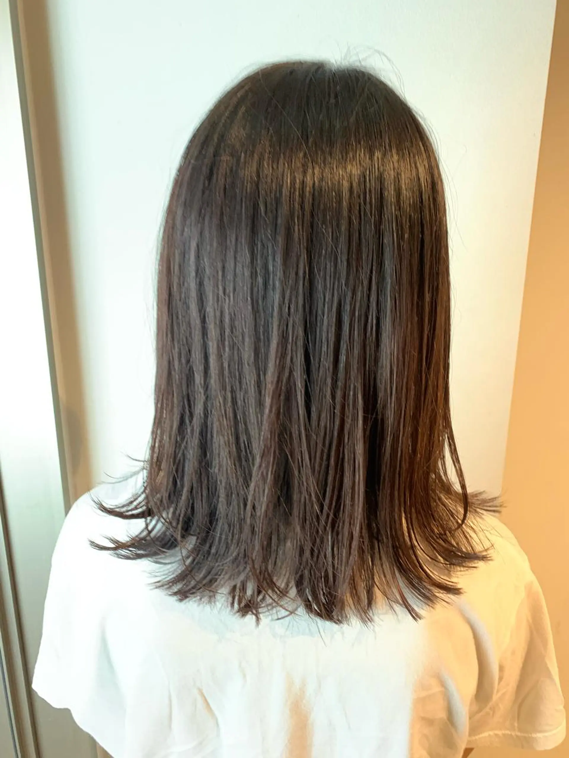 セミロング うしだ かおるのヘアスタイル