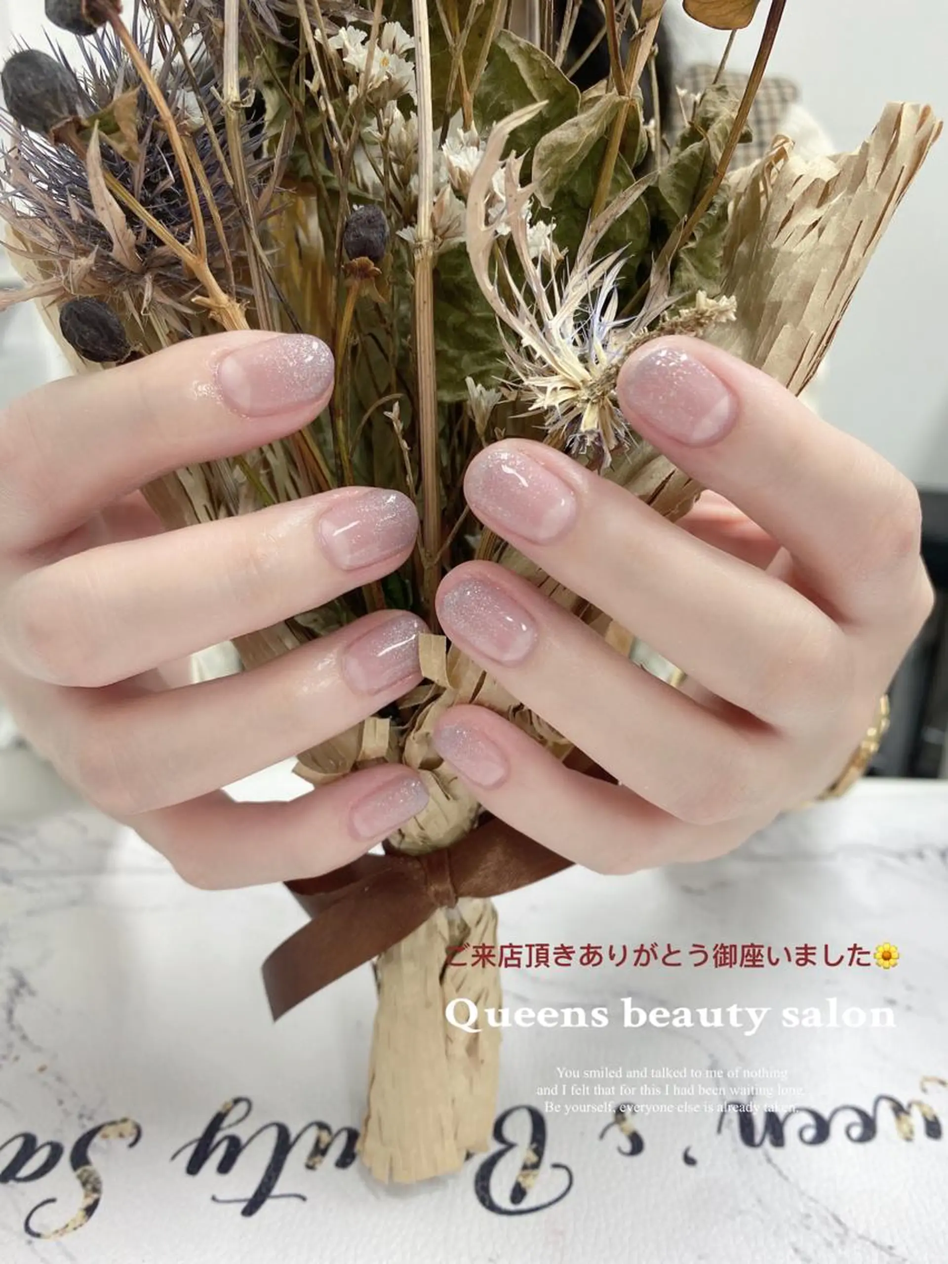 ネイル ハンドネイル Queens ciciのネイルデザイン