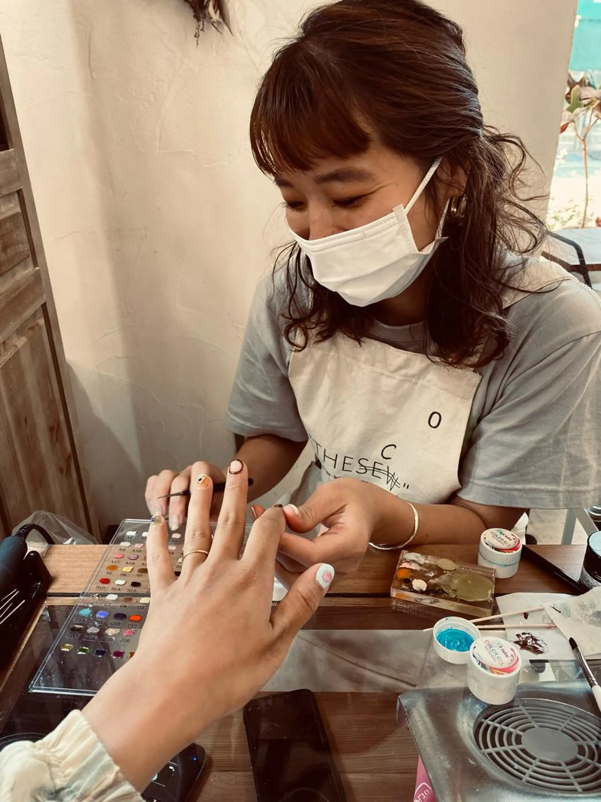 ネイル nailsalon　hue所属・小山 羽奈のネイルデザイン