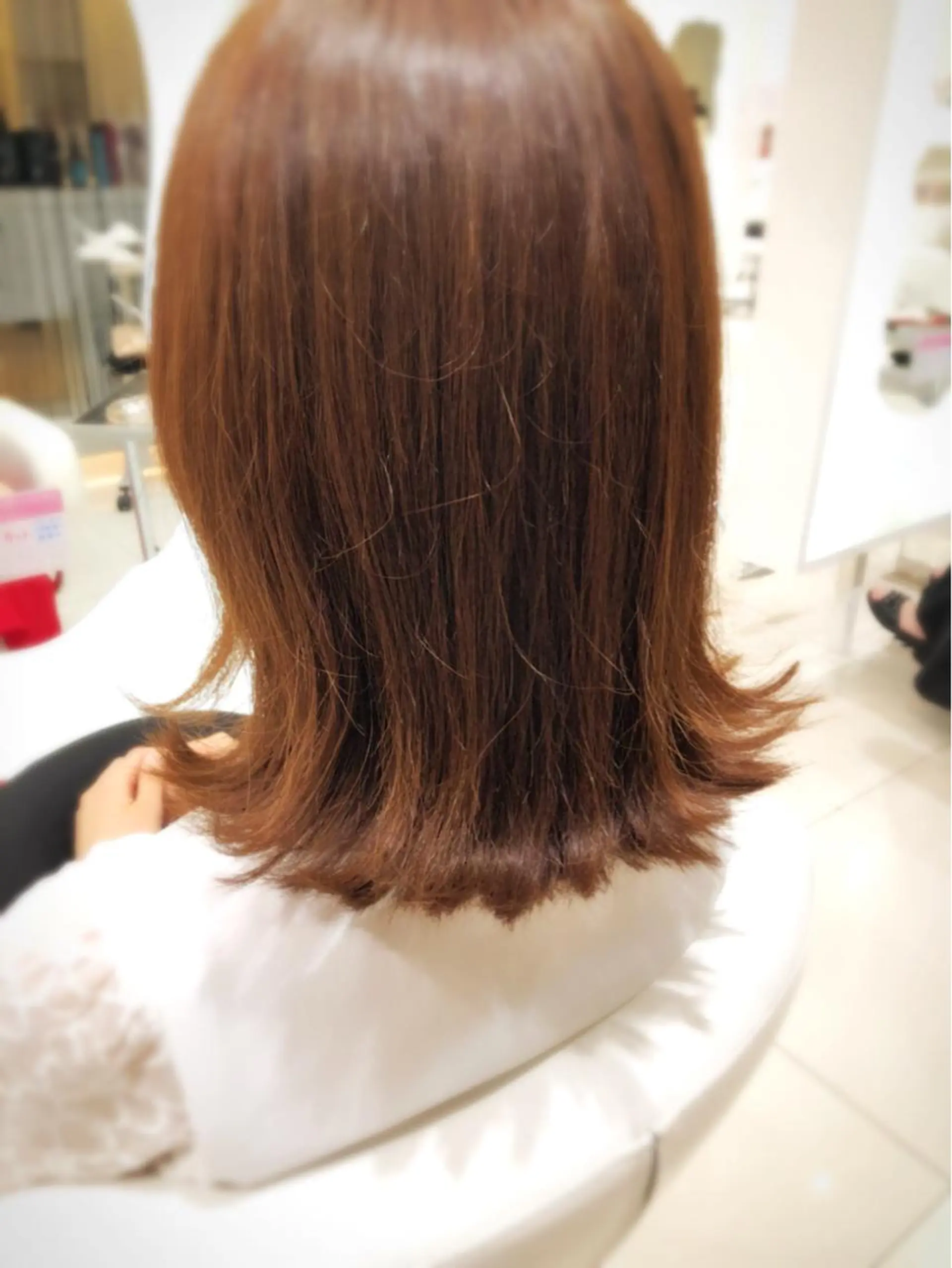 ミディアム トリートメント カット ヘアカラー トリートメント 上田 篤史のヘアスタイル