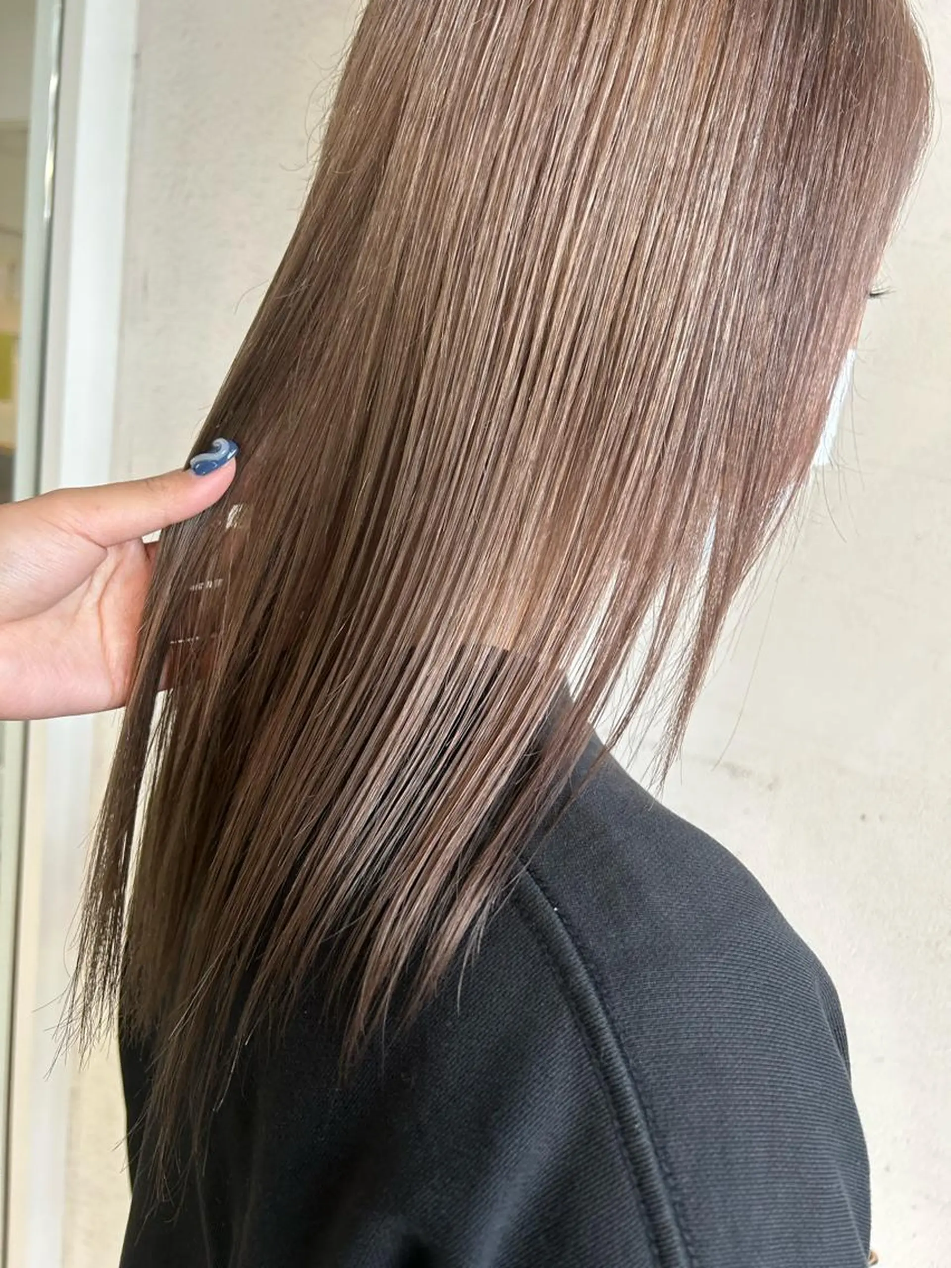 ロング カラー Chihiro .のヘアスタイル