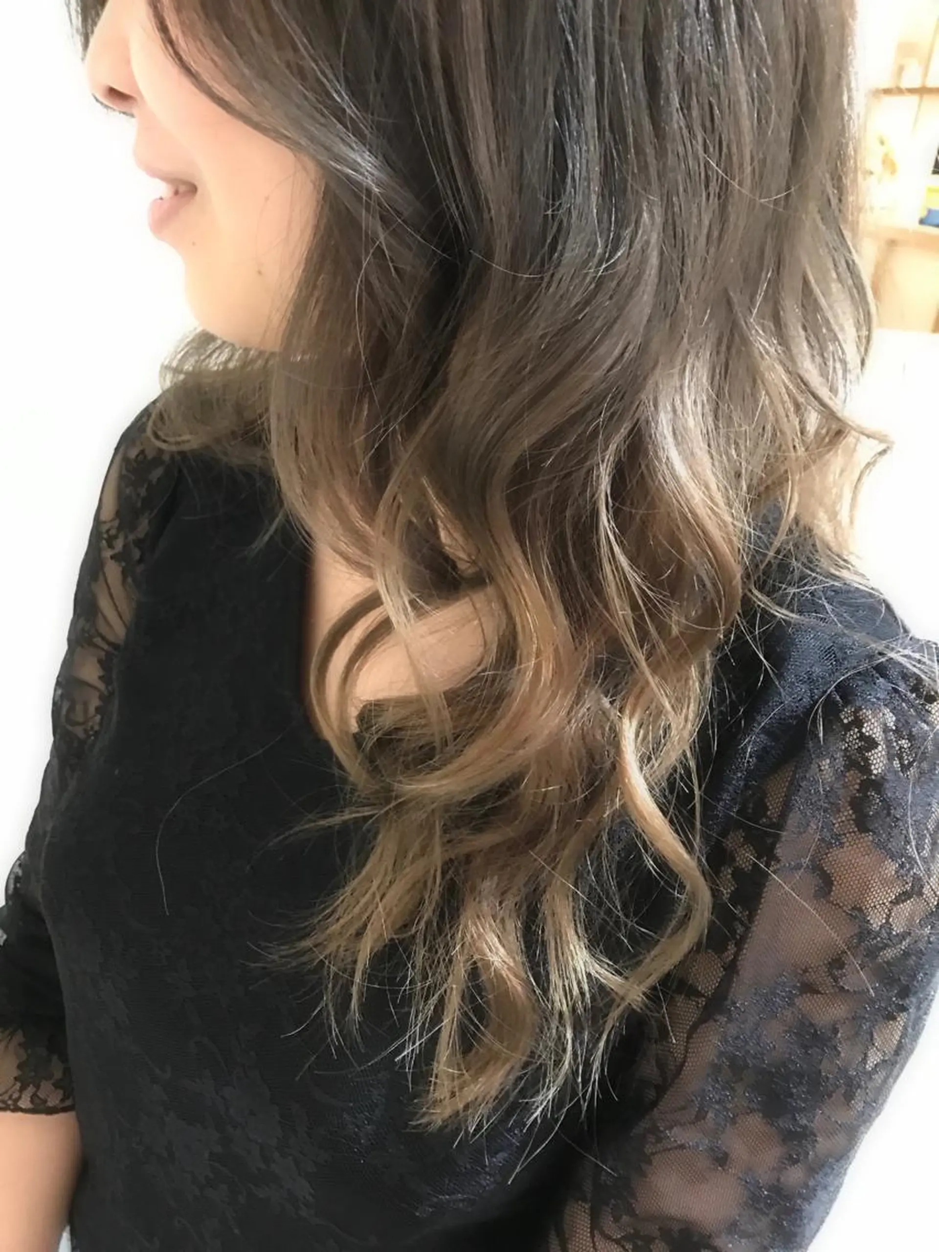 セミロング カラー グラデーションカラー filo by　Feria所属・filo   渋谷 Gishiのヘアスタイル