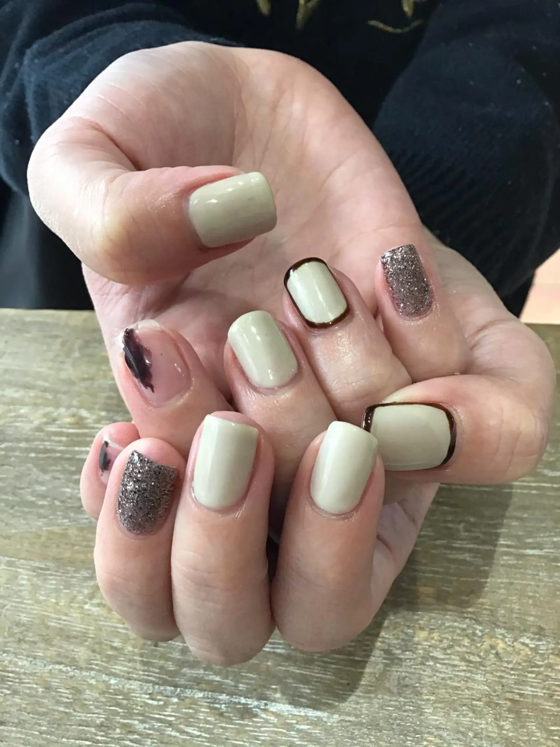 ネイル Nest 平出のネイルデザイン