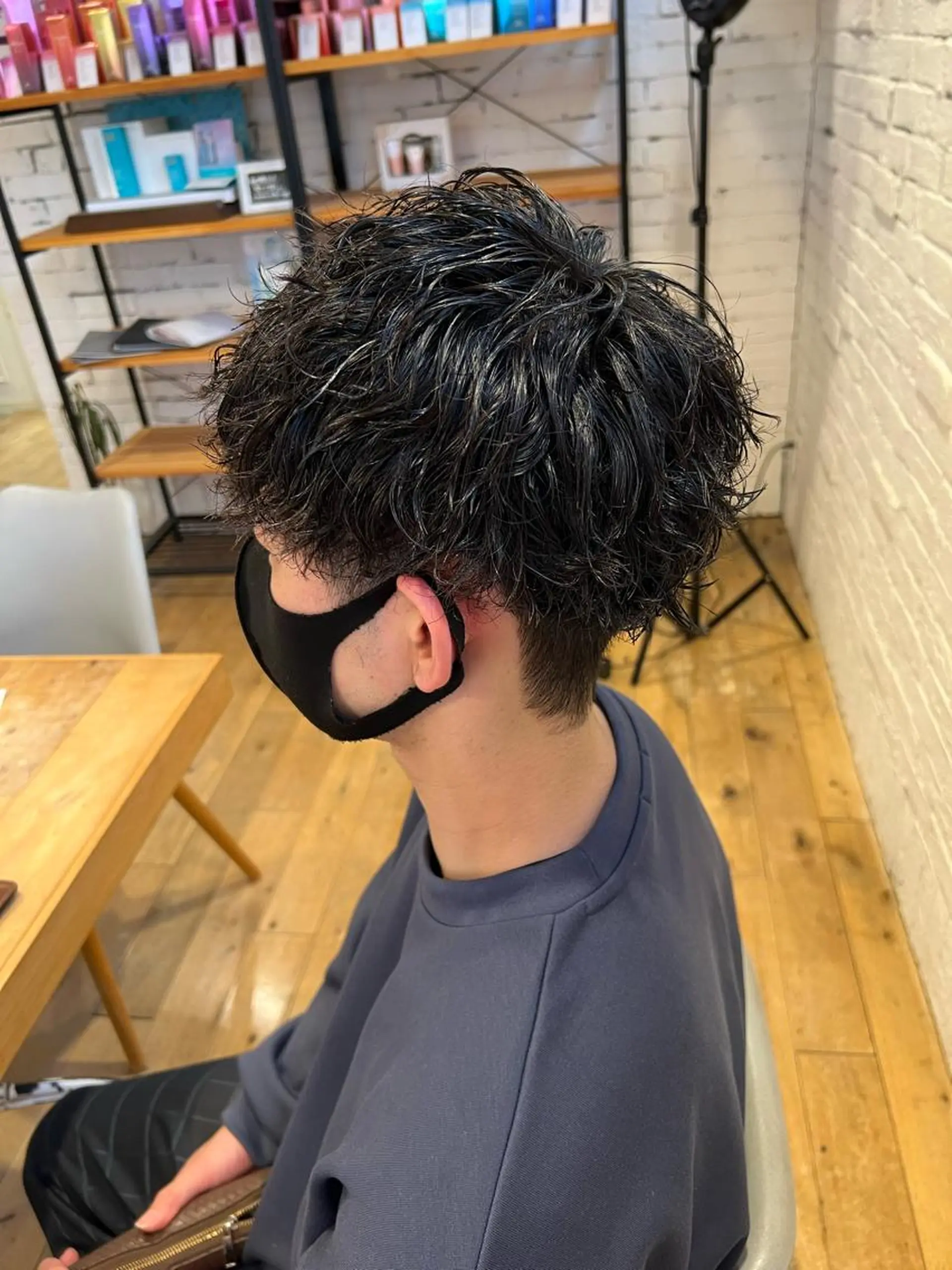 ショート パーマ 前田 輝のヘアスタイル