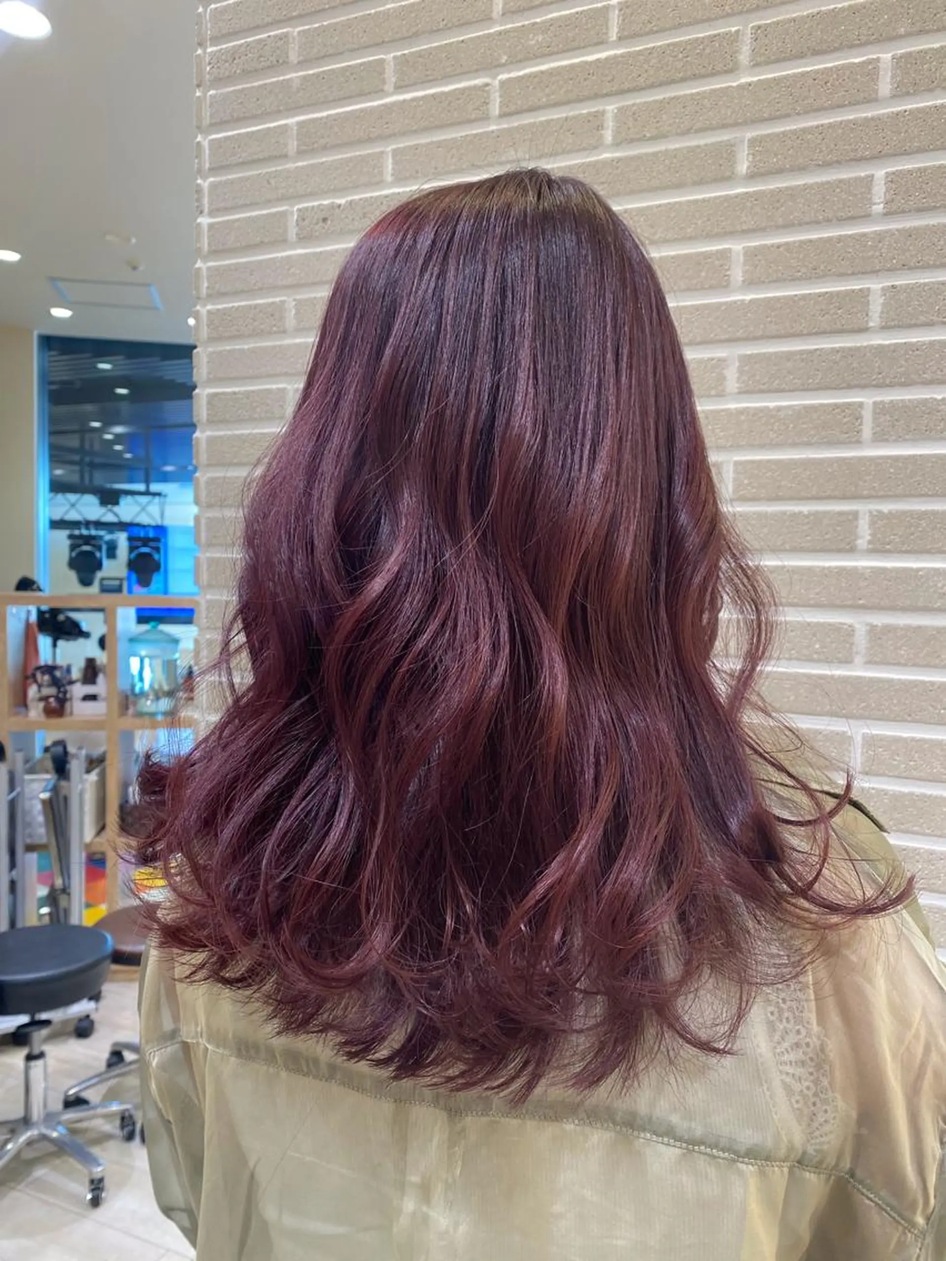 ロング カット ヘアカラー トリートメント 植田 菜月のヘアスタイル