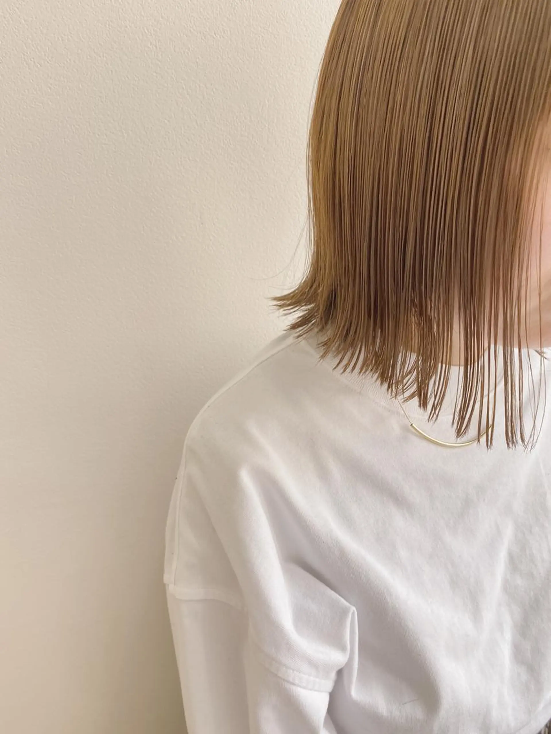 ミディアム カラー トリートメント 顔周りレイヤー/韓国 ブリーチminamiのヘアスタイル