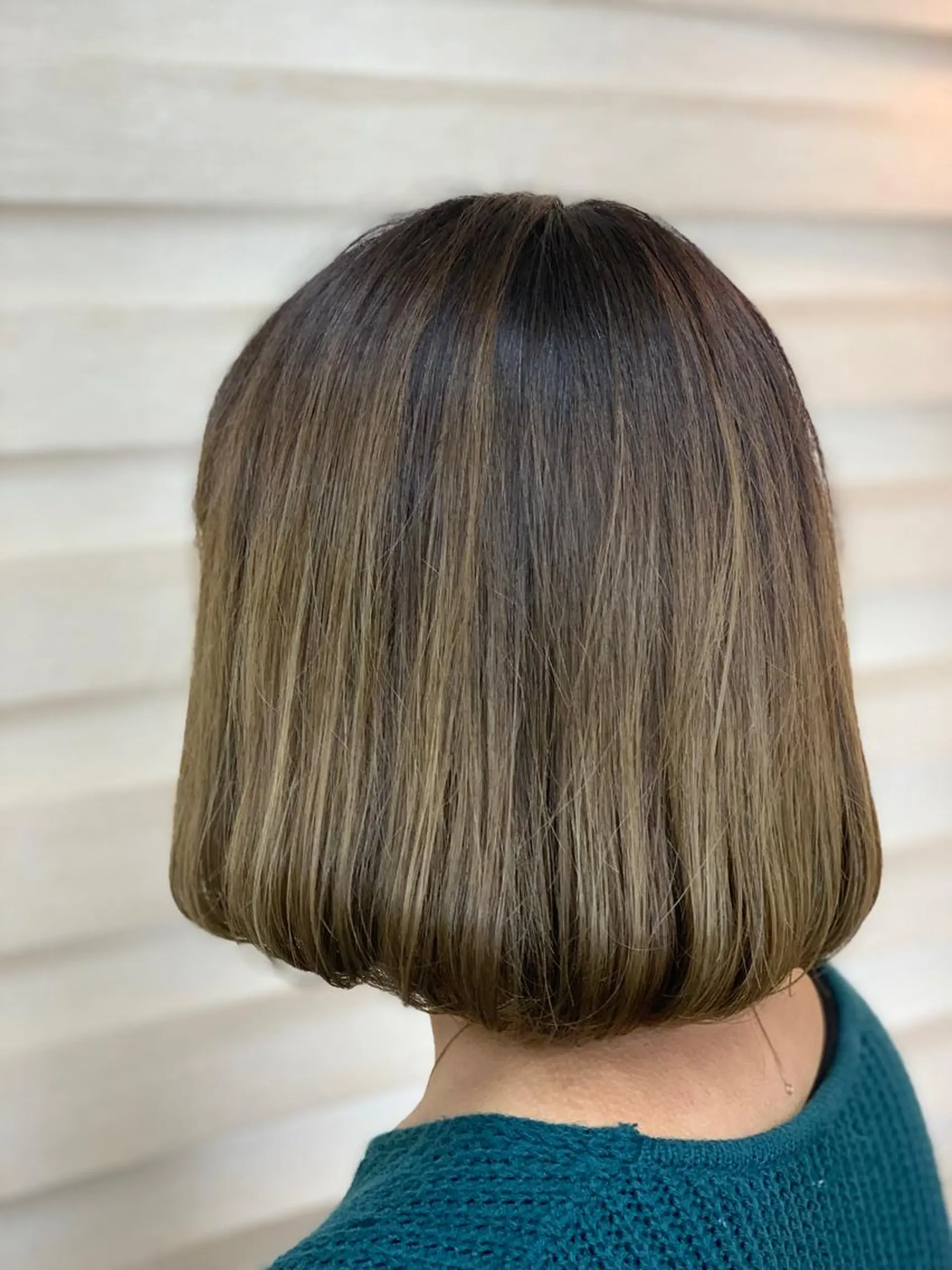 ミディアム カラー ボブ パーマスタジオ グレイス はやとのヘアスタイル