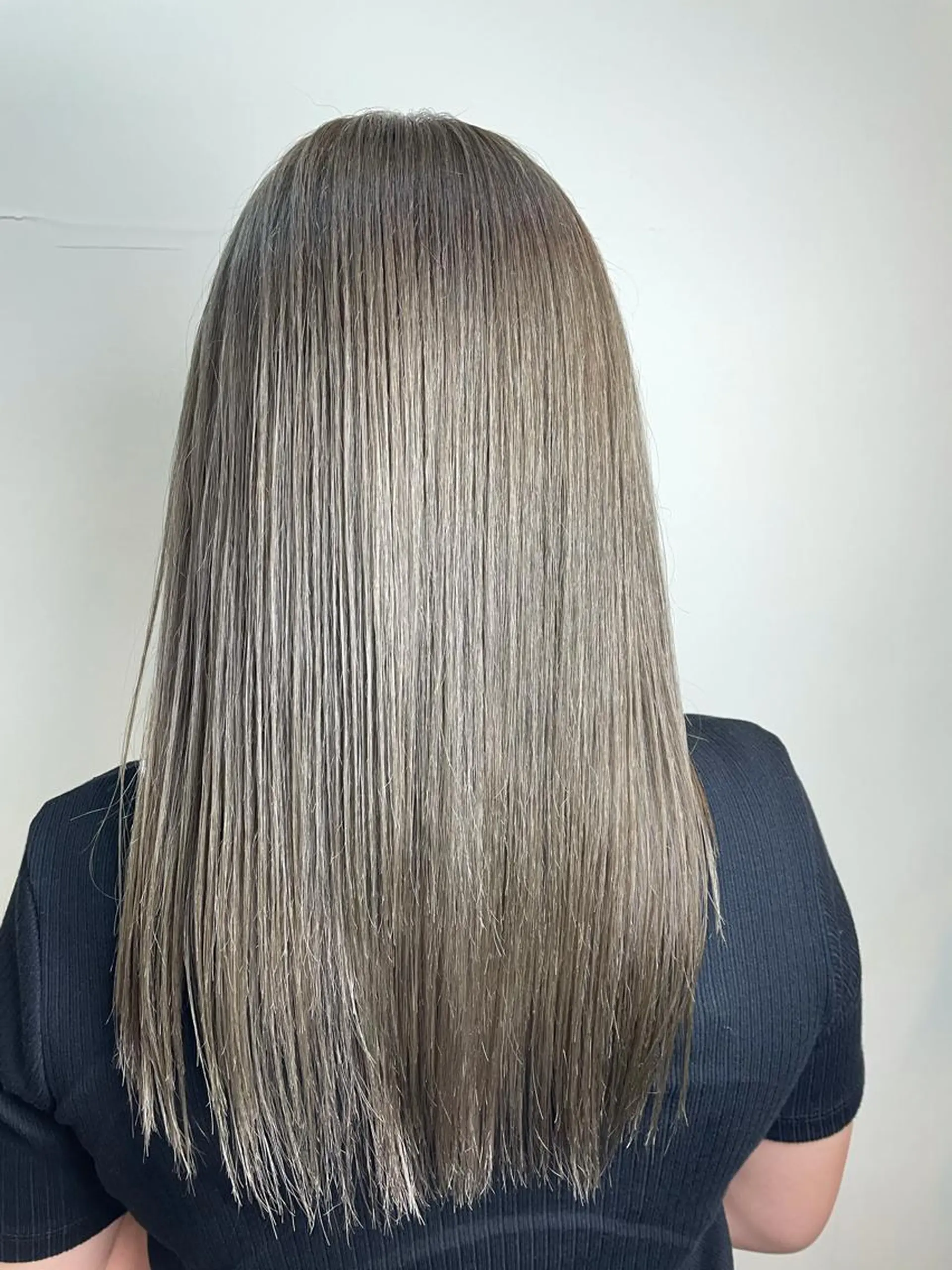 ミディアム カラー カット ヘアカラー WEST OLAND加藤圭介のヘアスタイル