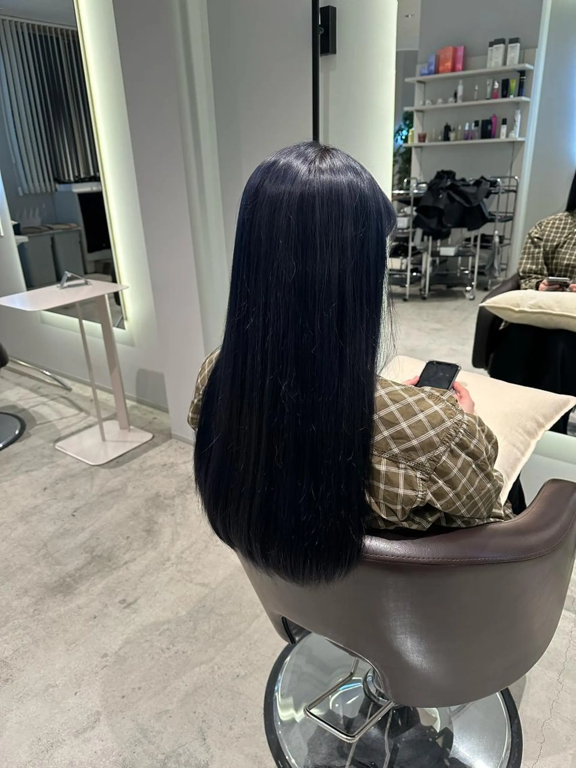 セミロング カラー 中林 優太のヘアスタイル