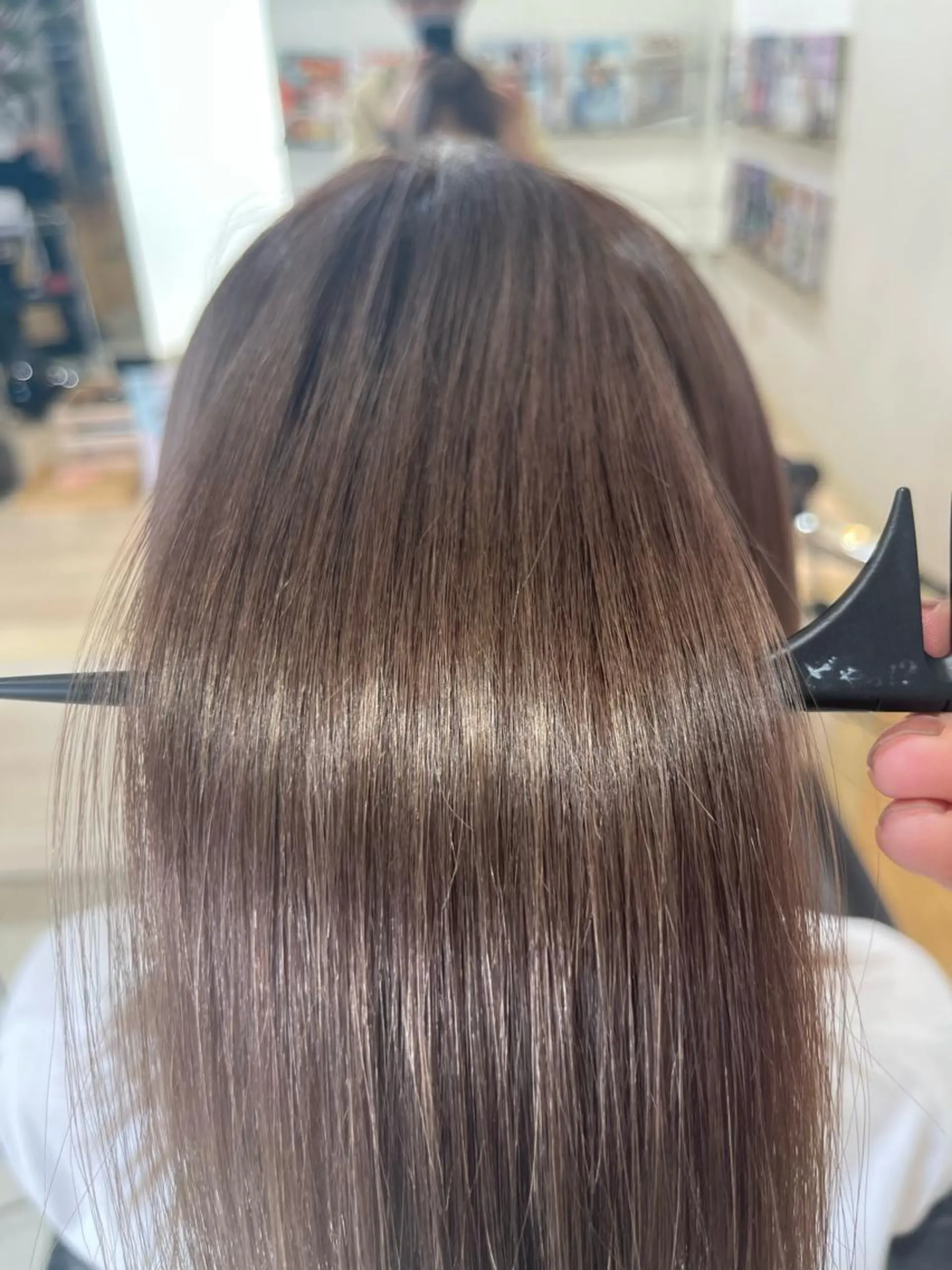 ミディアム カラー パーマ 透明感カラー 髪質改善 トリートメント 間水 和樹のヘアスタイル