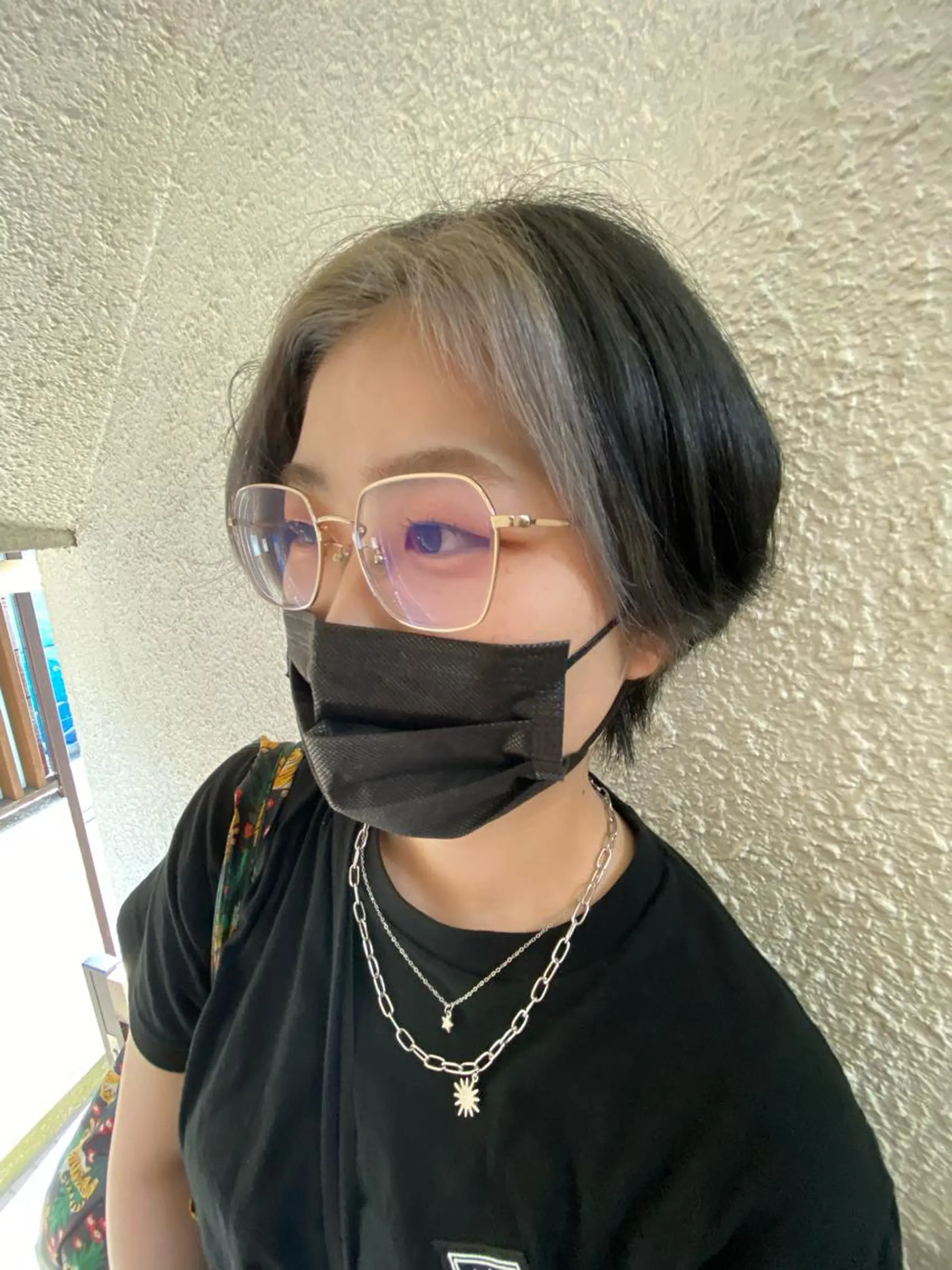 ショート カラー ブリーチ トリートメント niconail 千歳烏山店所属・niconail 🧣ayu 📍烏山のネイルデザイン