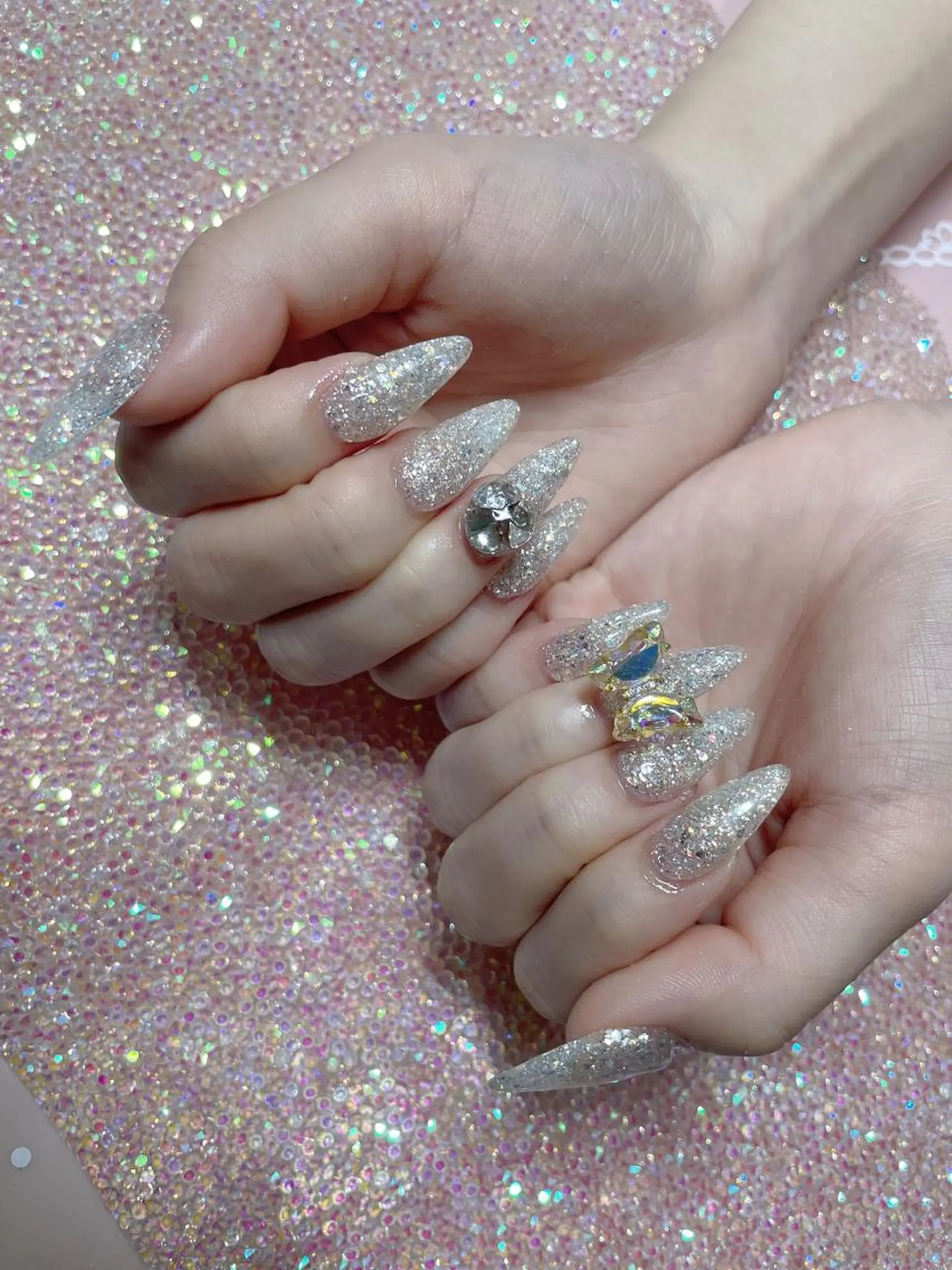 ミディアム ネイル 《LB》ラブリエ Nail&eyeのマツエク・マツパデザイン