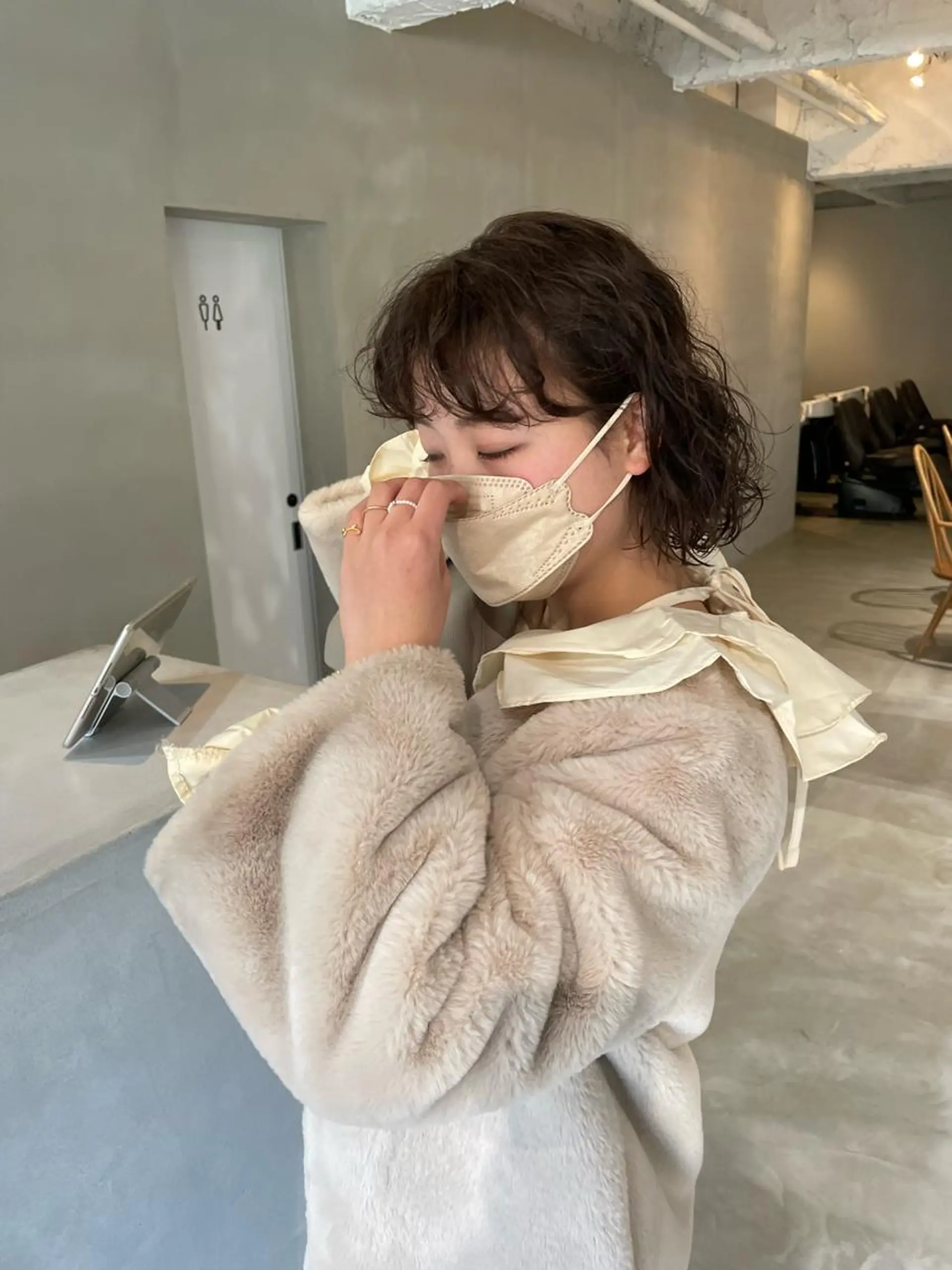 ミディアム パーマ ミディアムパーマ tuna   トゥナ所属・藤川 暖士のヘアスタイル