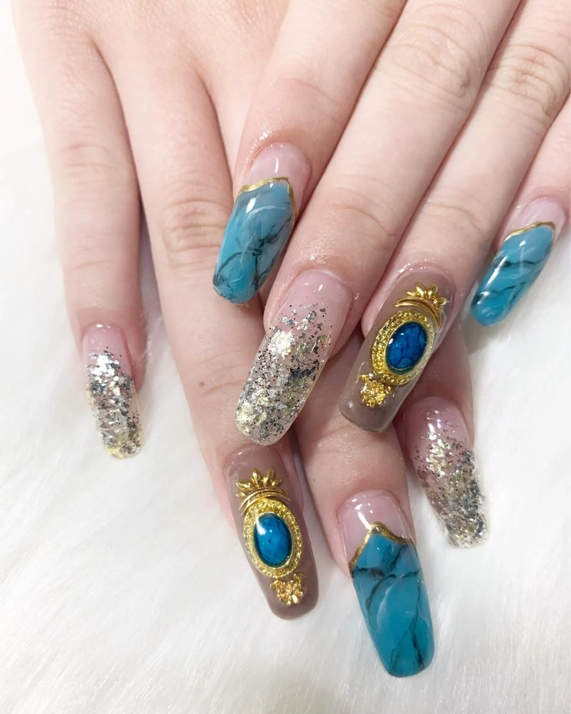 ネイル 渡邊 亜貴のネイルデザイン