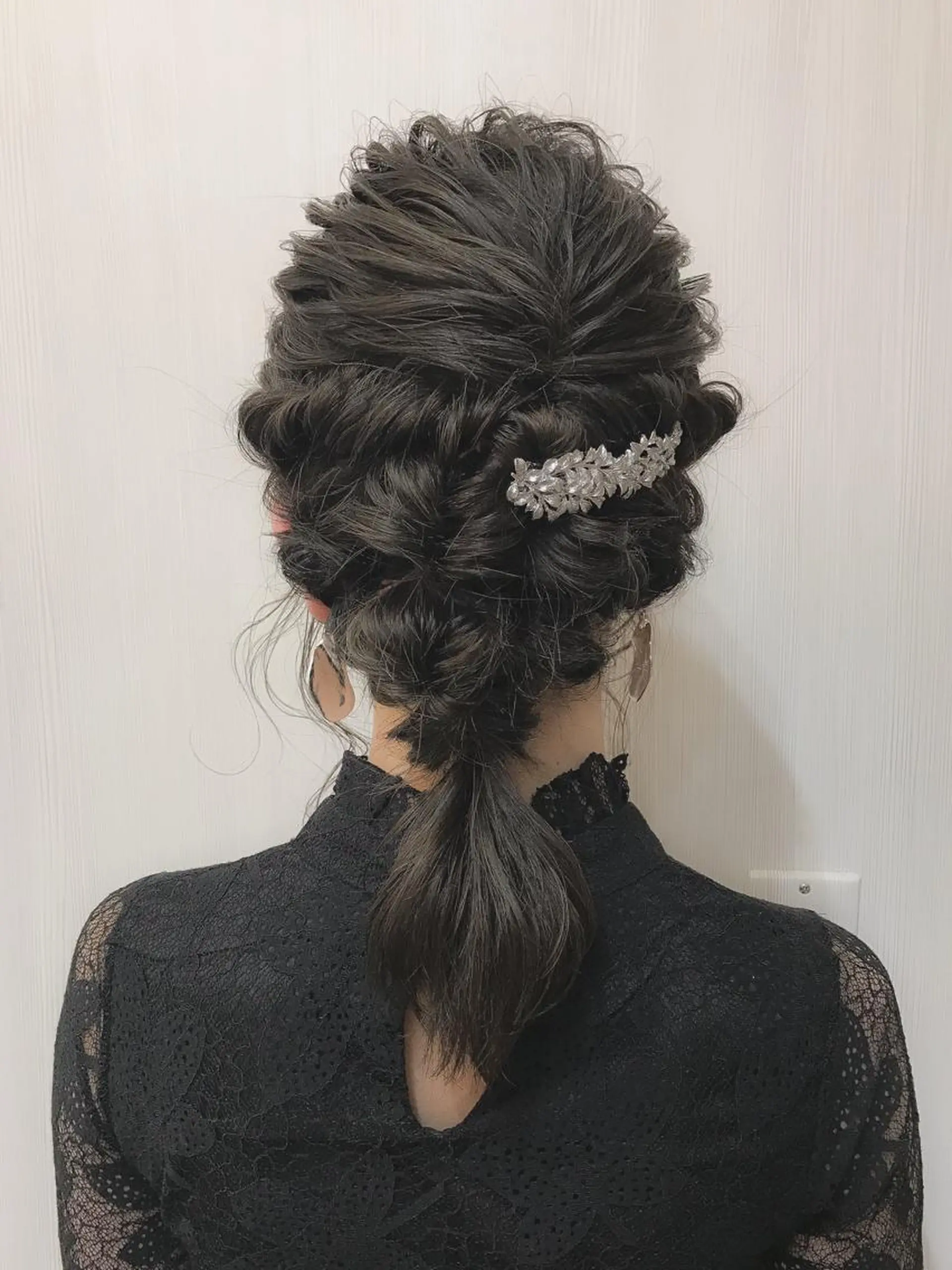 ミディアム カラー ヘアアレンジ アディクシーカラー ブリーチ 透明感カラー グレージュ イルミナカラー .. meiのヘアスタイル