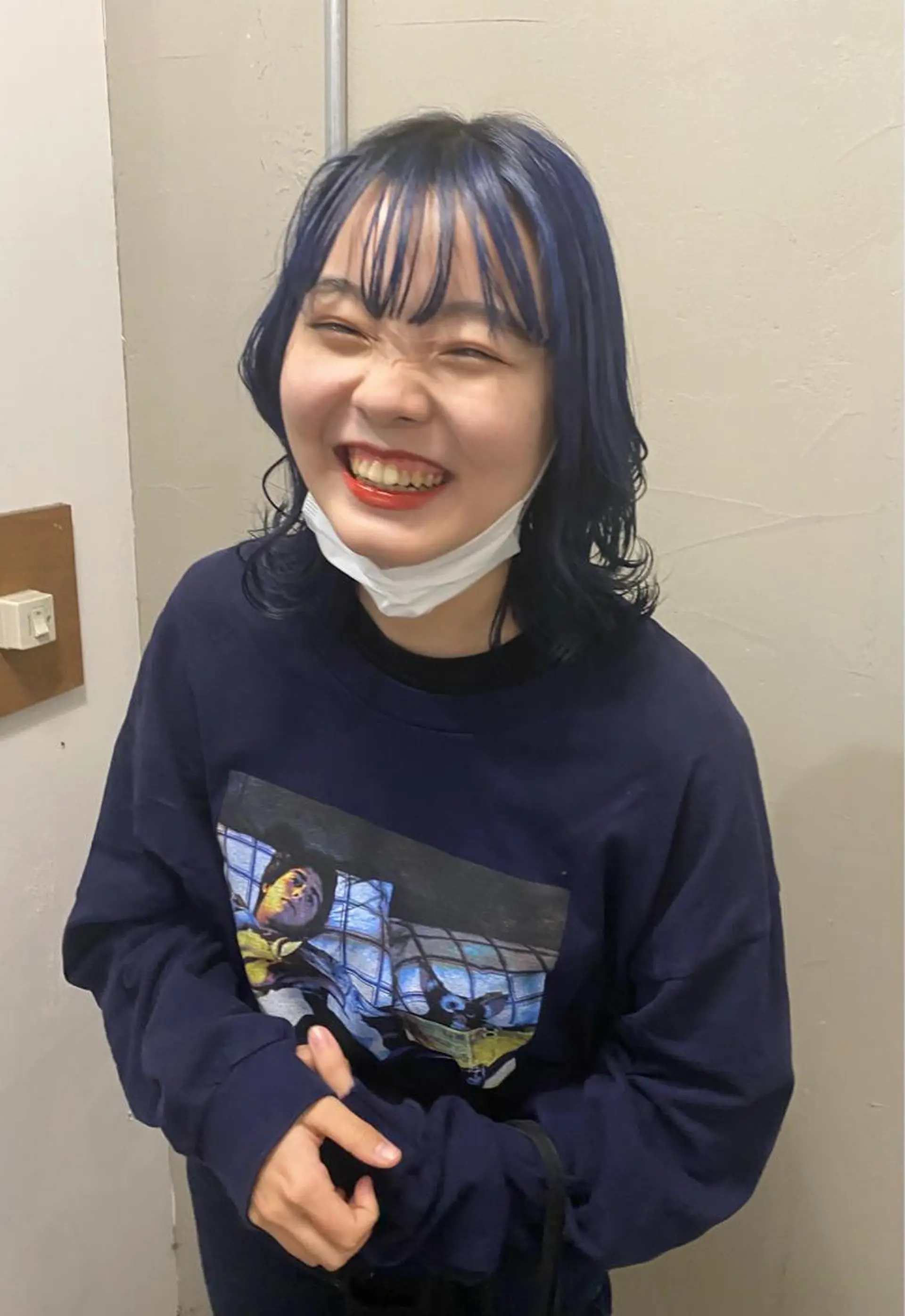 ミディアム カラー 中谷 友莉花のヘアスタイル