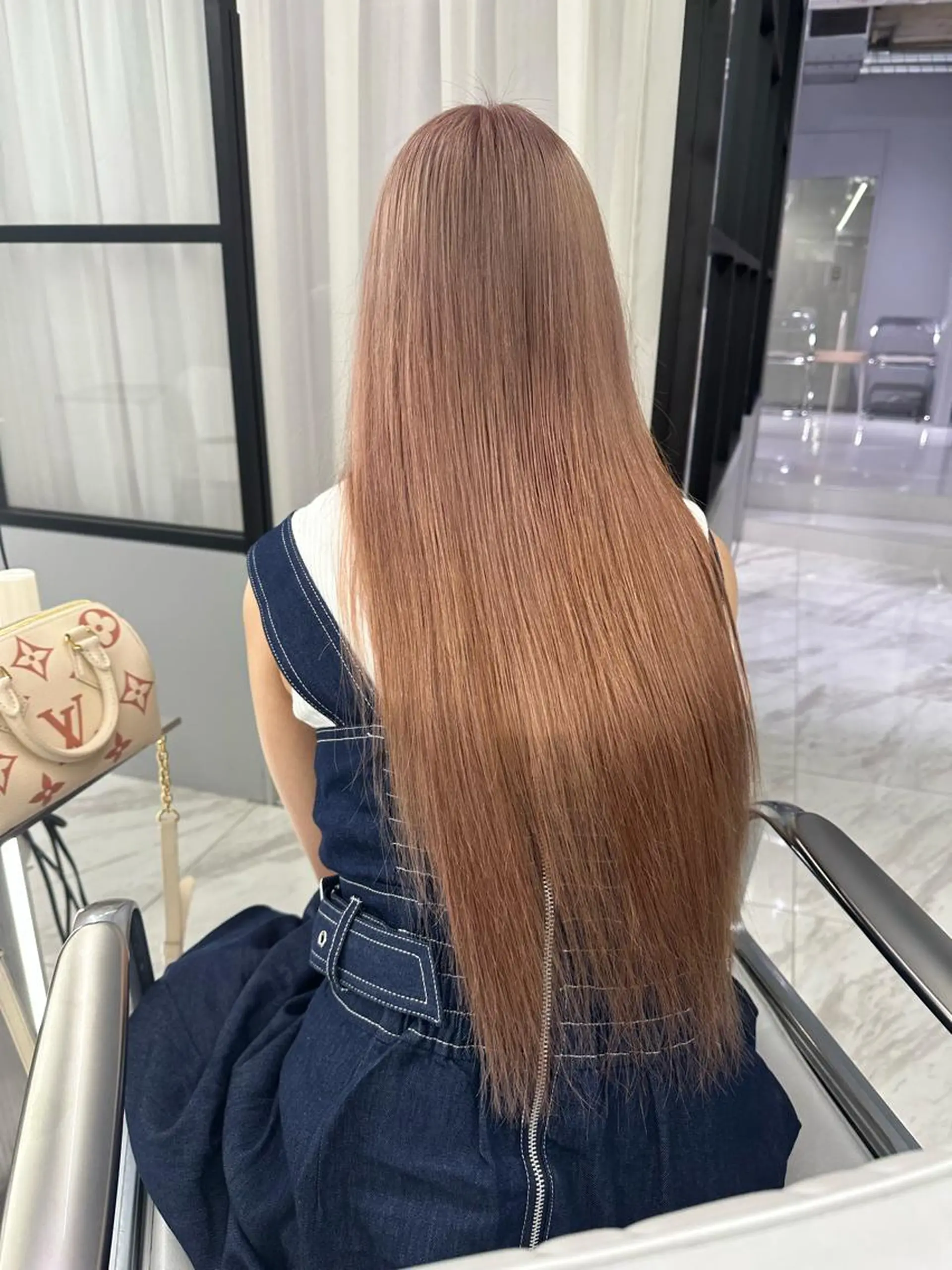 ロング カラー カット 縮毛矯正 新宿店長 🦄ブリーチYUGOのヘアスタイル
