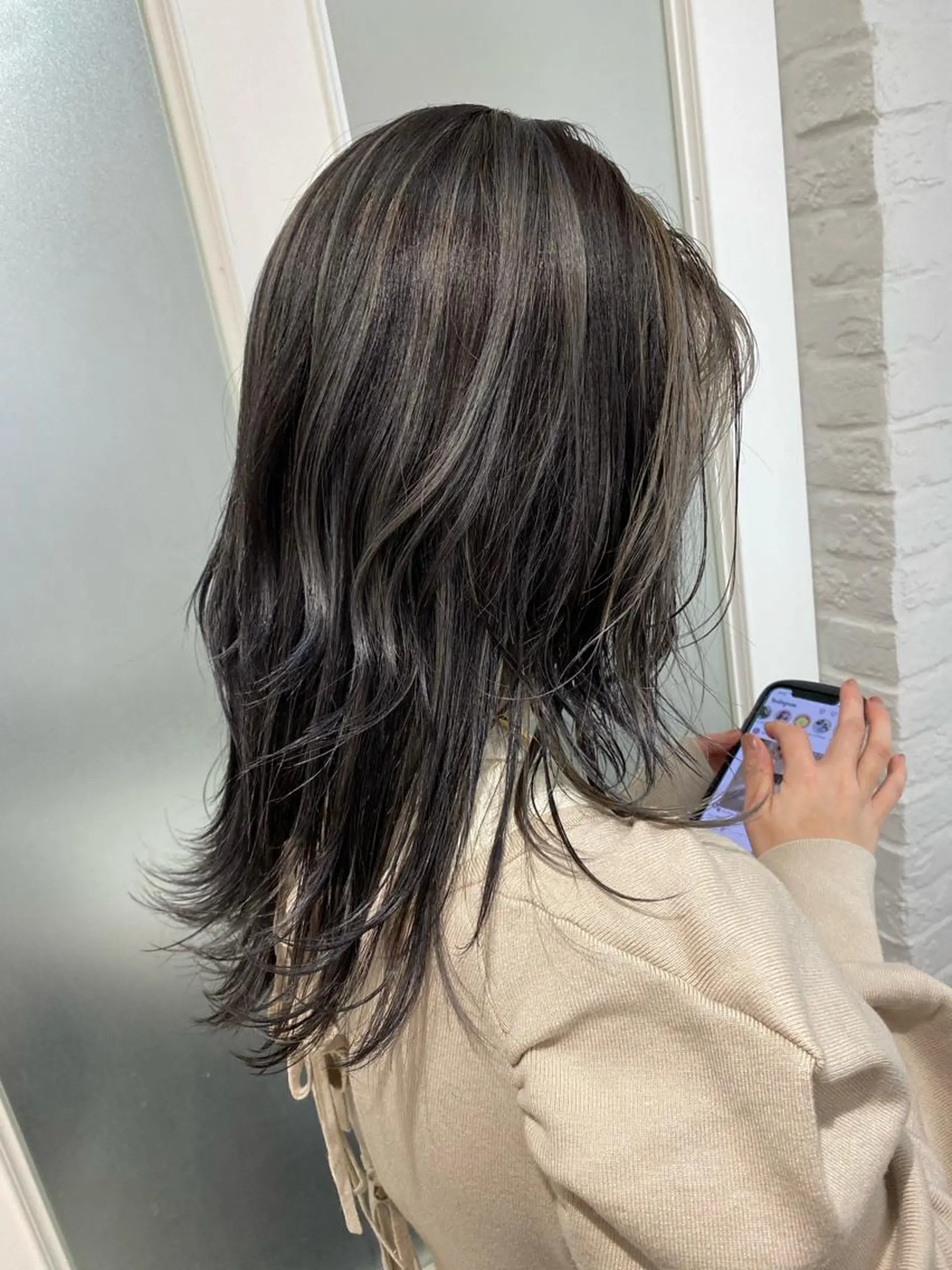 ロング カラー ベージュカラー ブリーチ 透明感カラー ハイライトカラー ハイライト ヘアカラー トリートメント 🍀透明感抜群🍀/ ハイトーンカラーのヘアスタイル