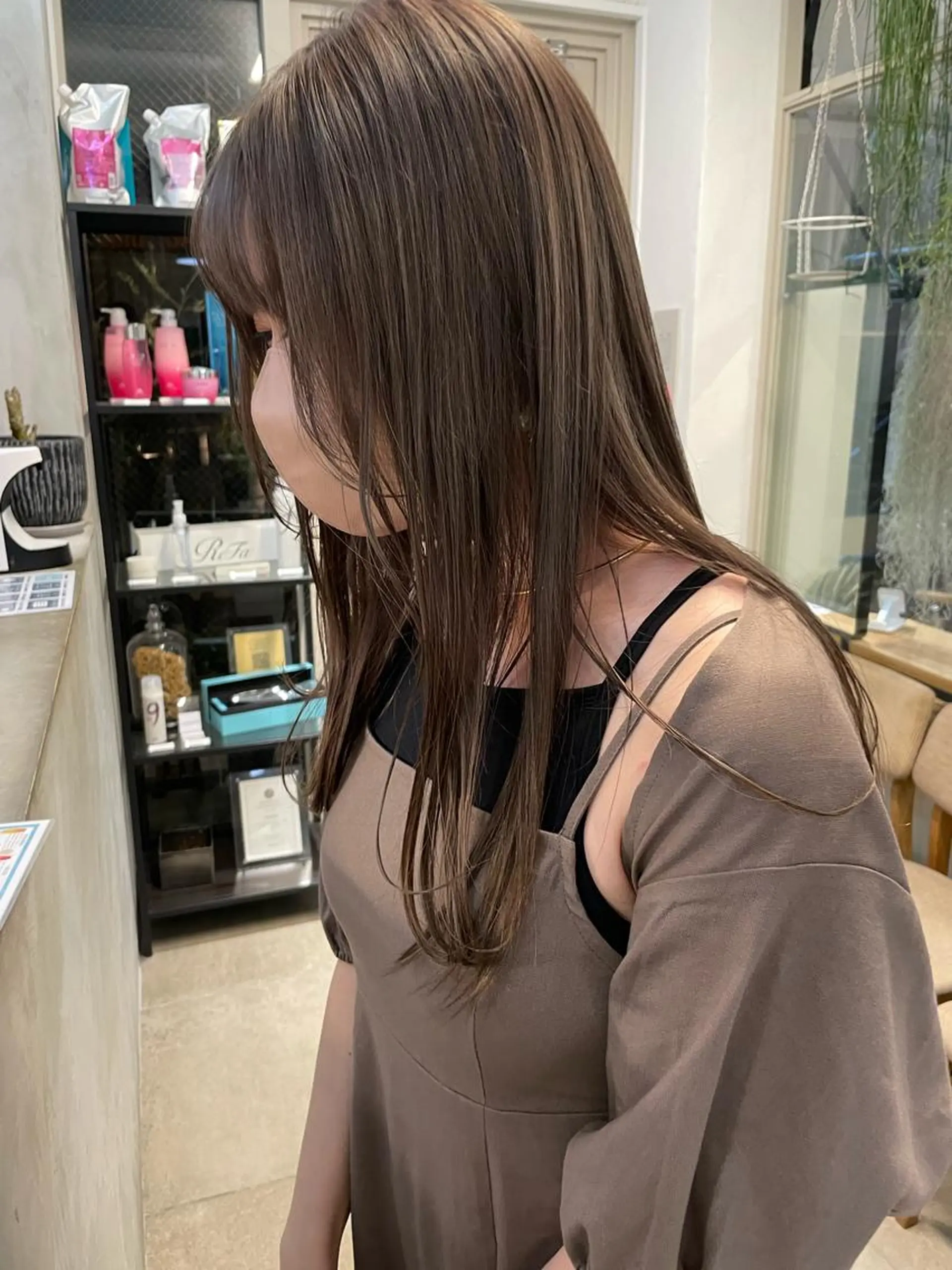 ロング カラー ヘアアレンジ 小顔レイヤー×コンパ クトボブ/林隆平のヘアスタイル