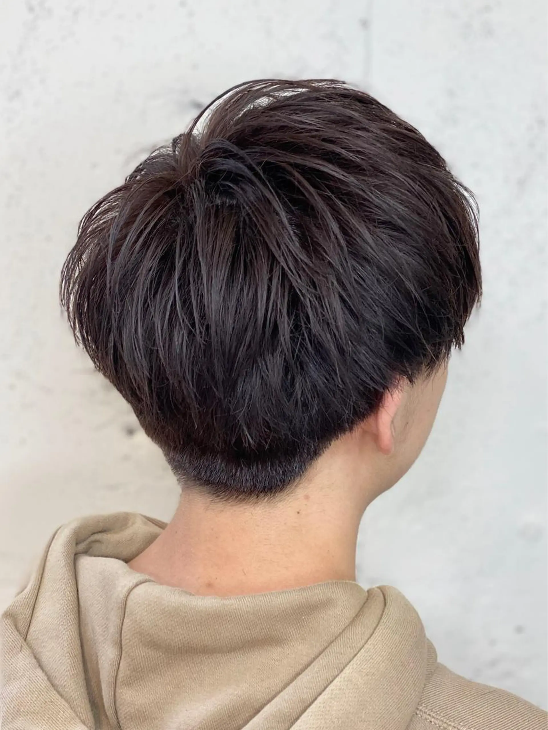 ショート メンズ カット ヘアカラー 岩倉 諒のヘアスタイル