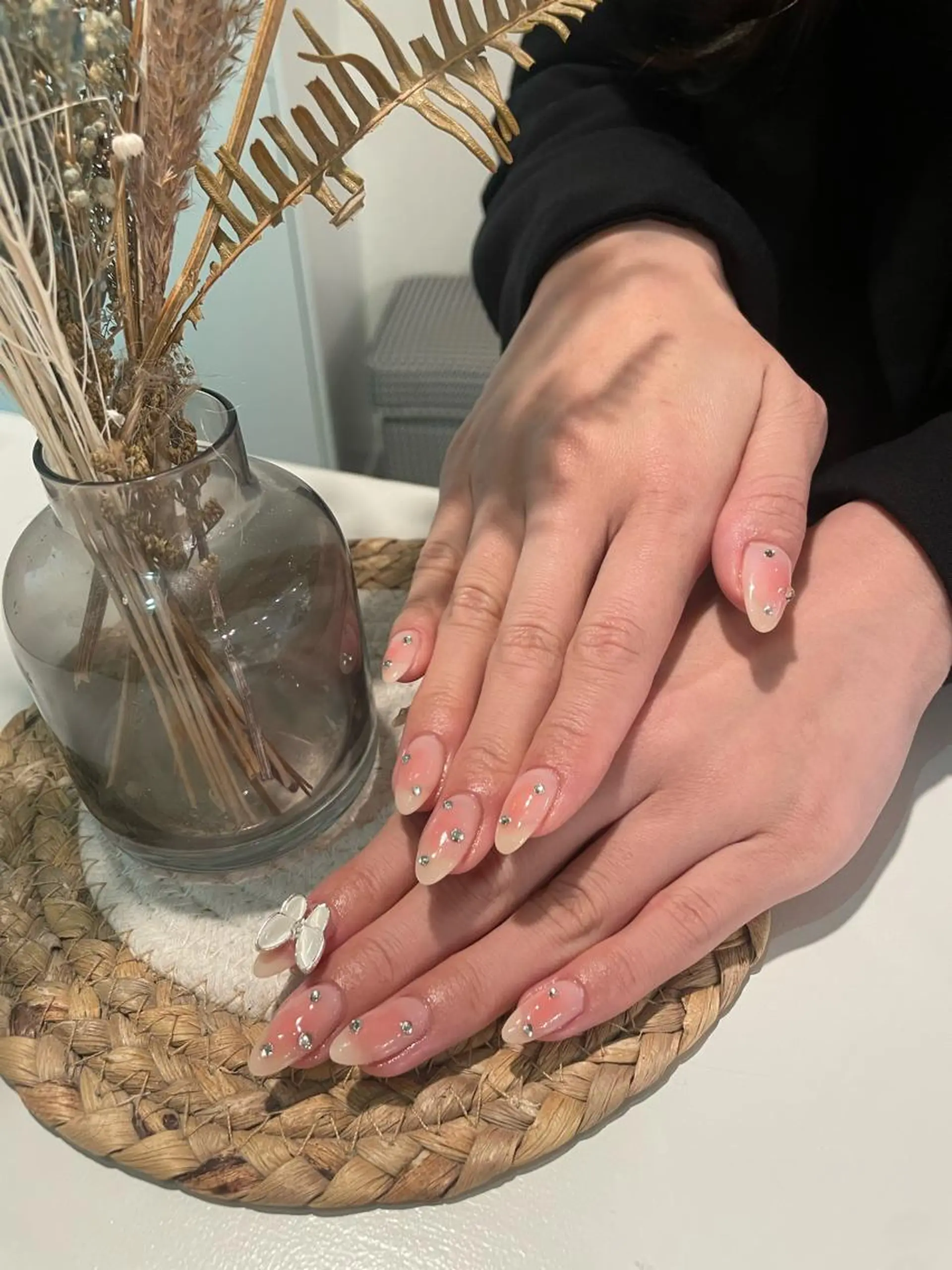 ネイル チークネイル ハンドネイル D.d Nail Moeのネイルデザイン