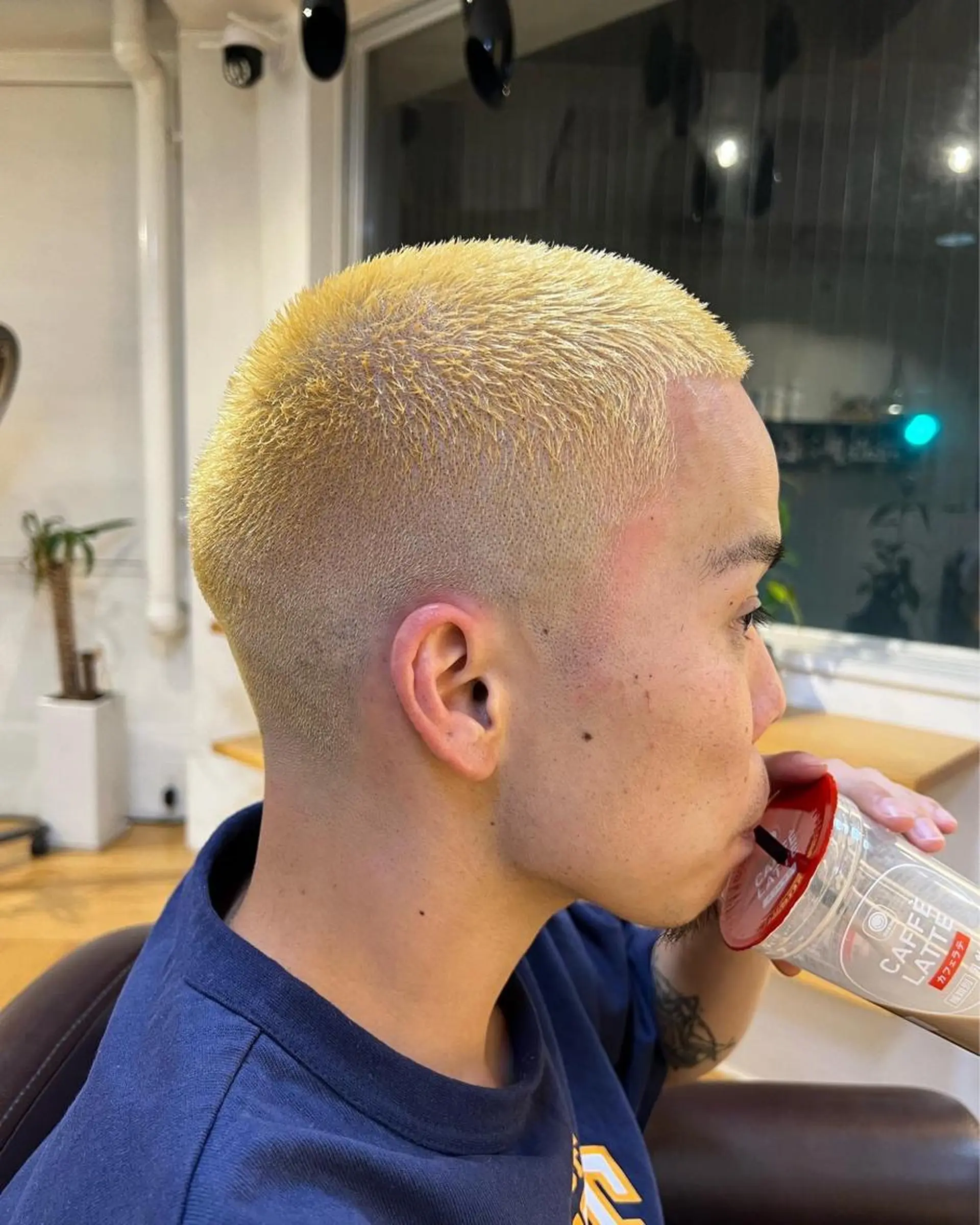 ショート カラー mow hair所属・yoshikei -mow hair-のヘアスタイル