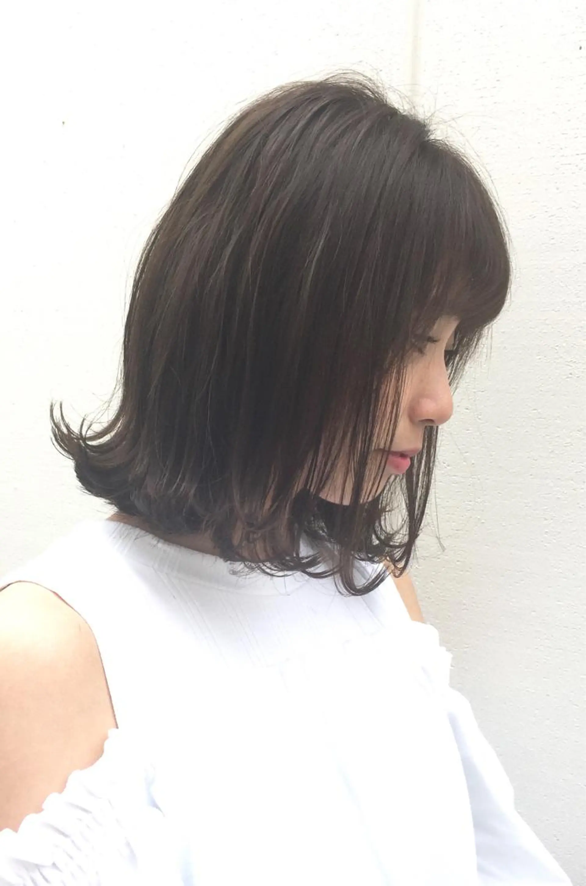 ミディアム カラー 福地 礼奈のヘアスタイル