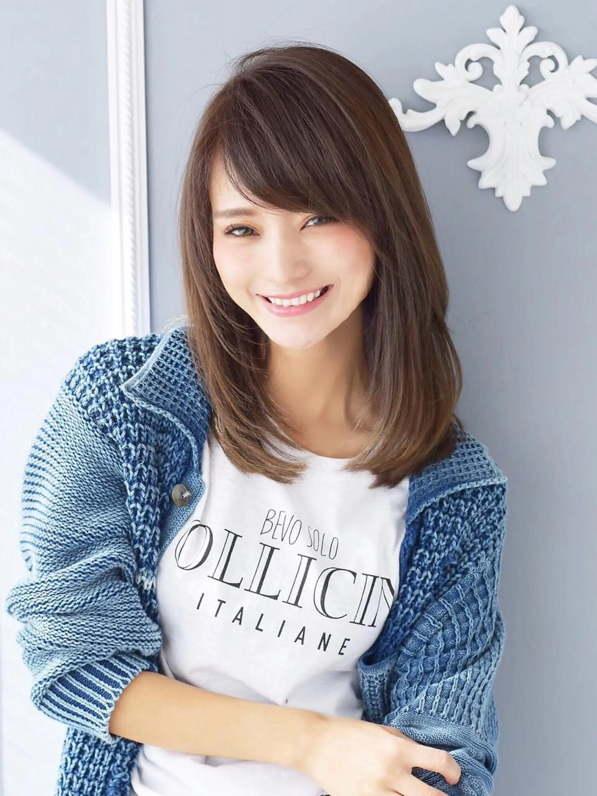 ミディアム パーマ カット 縮毛矯正 トリートメント ぱつっとボブ/ 小野あかねのヘアスタイル