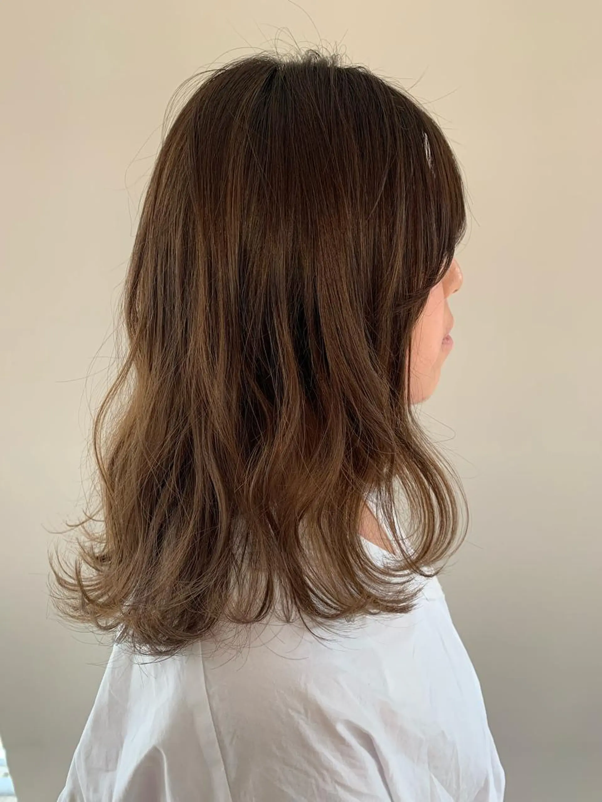 セミロング カラー パーマ ヘアアレンジ 加藤 綾華のヘアスタイル