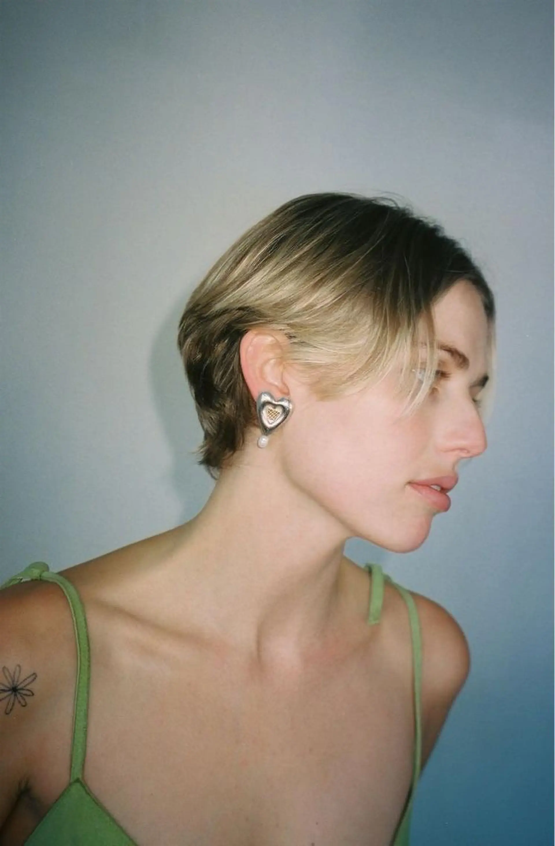 ショート 吉田一輝 外国人パーマのヘアスタイル