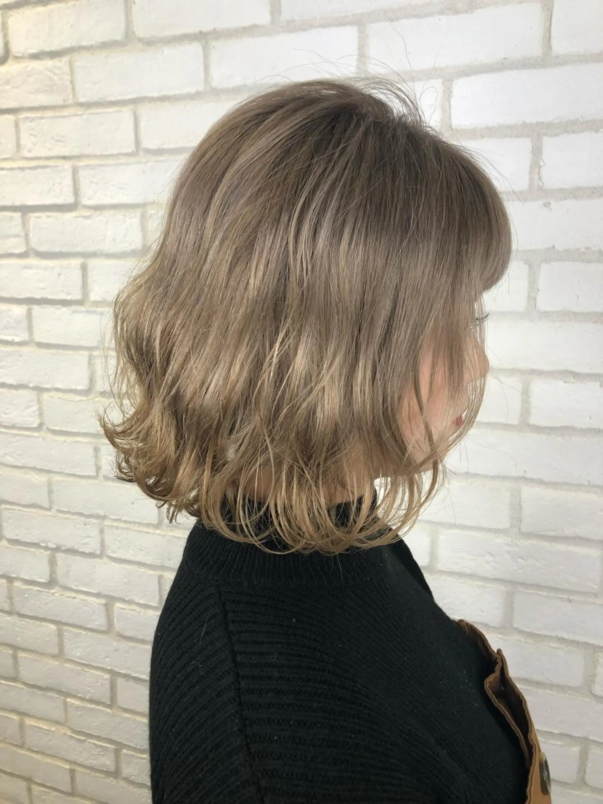 ショート カラー 小島 侑衣のヘアスタイル