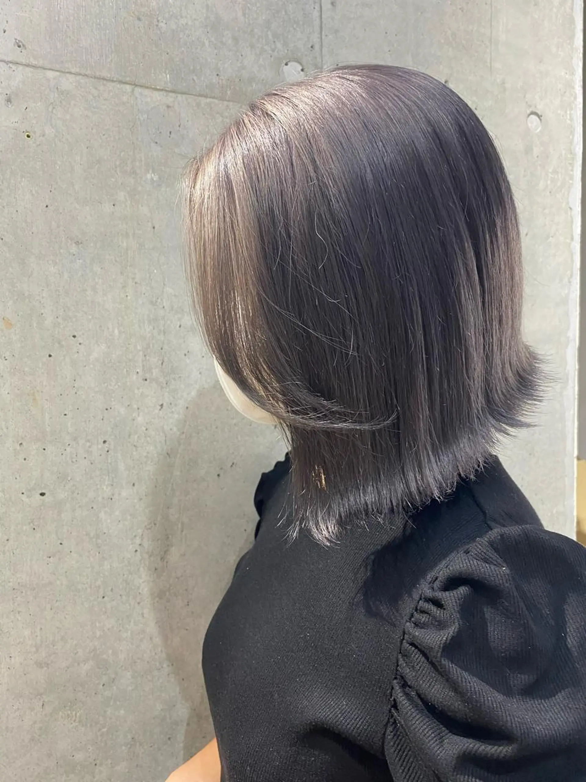 ショート カラー グレージュ ラベンダーカラー ラベンダーグレージュ ラベンダーグレー ヘアカラー トリートメント 🤍柔らかhair 🤍Kazu 🐩のヘアスタイル