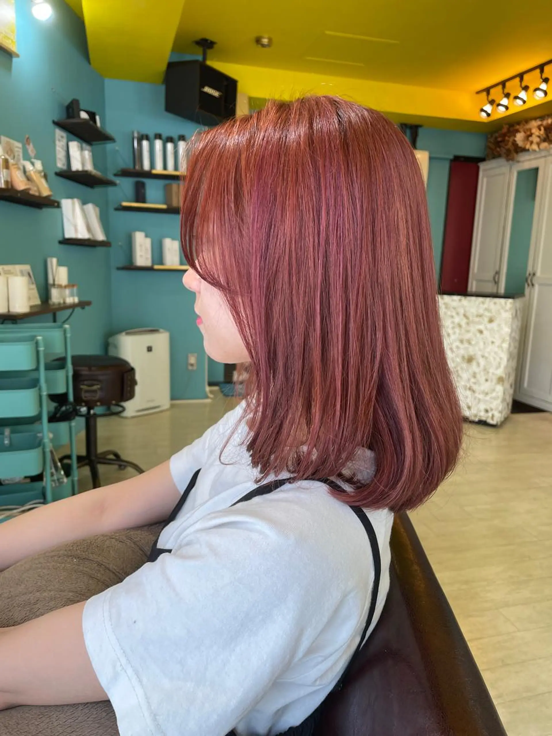 ミディアム ヘアカラー トリートメント 末石 智のヘアスタイル