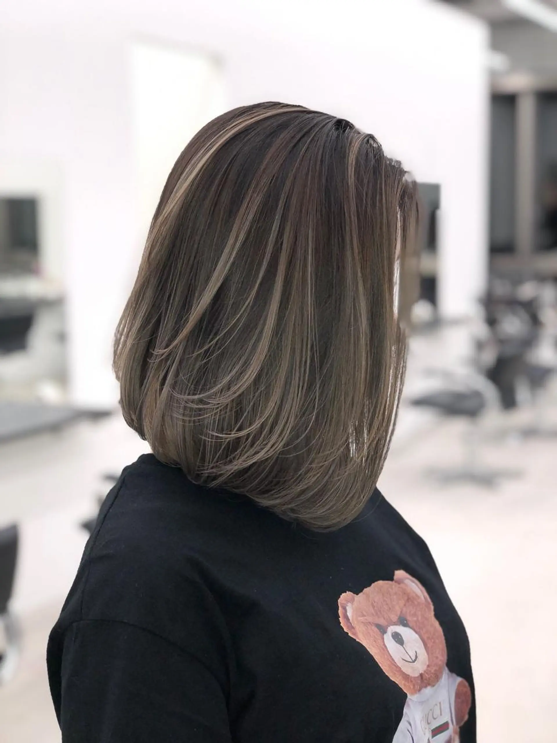 ミディアム カラー バレイヤージュ レイヤーカット ✨レイヤーカット✨ HIDEのヘアスタイル